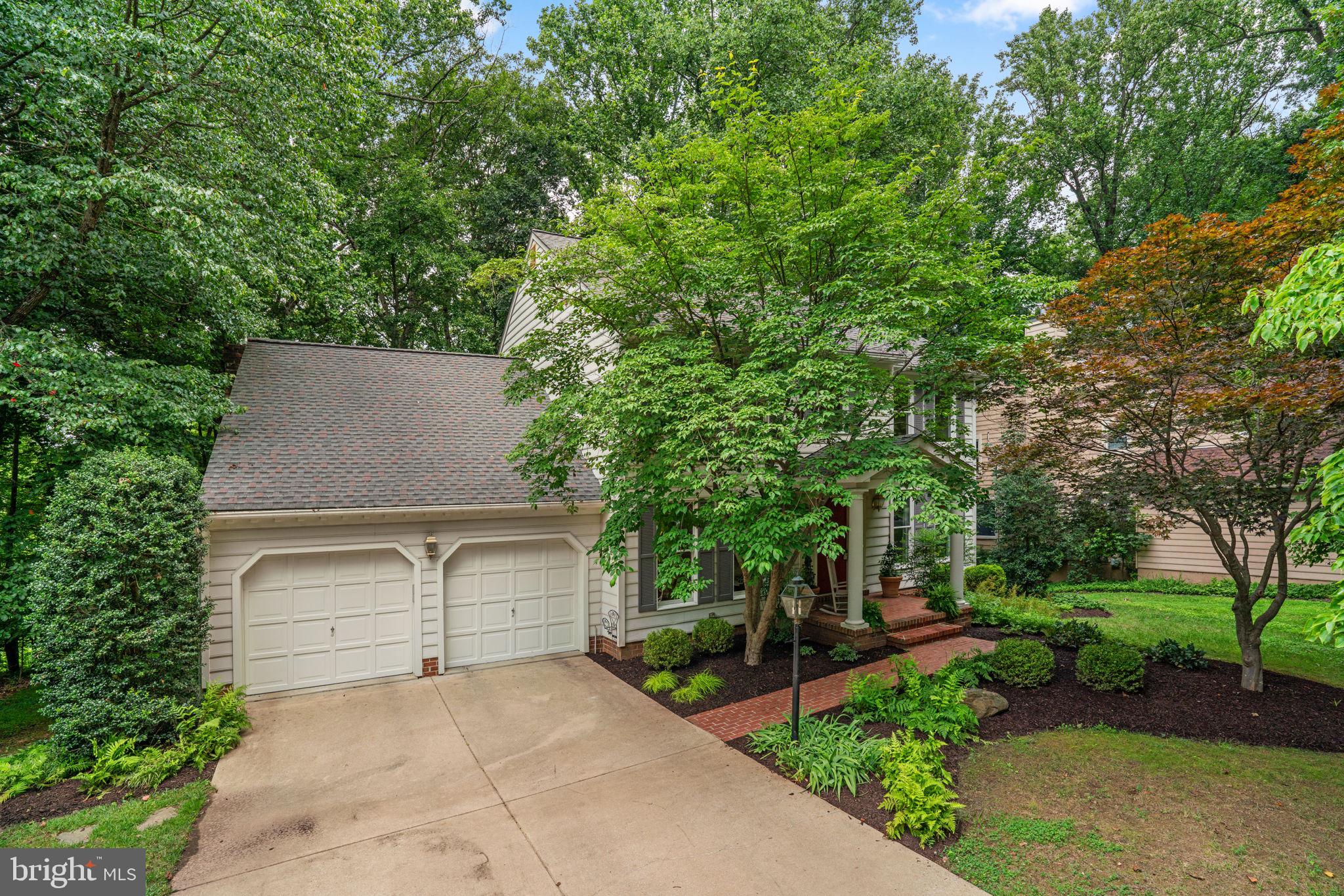 4509 HEMLOCK CONE WAY
