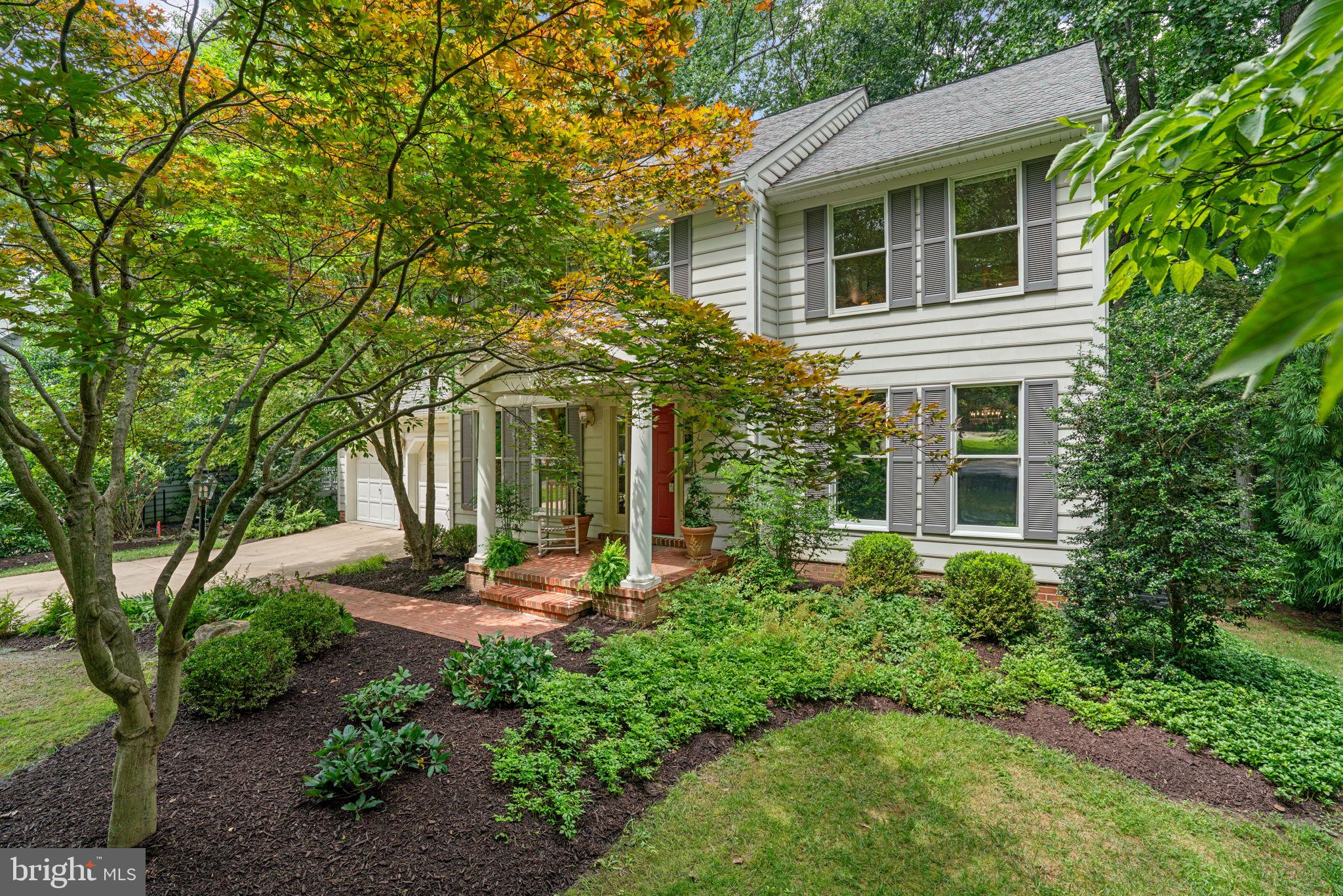 4509 HEMLOCK CONE WAY