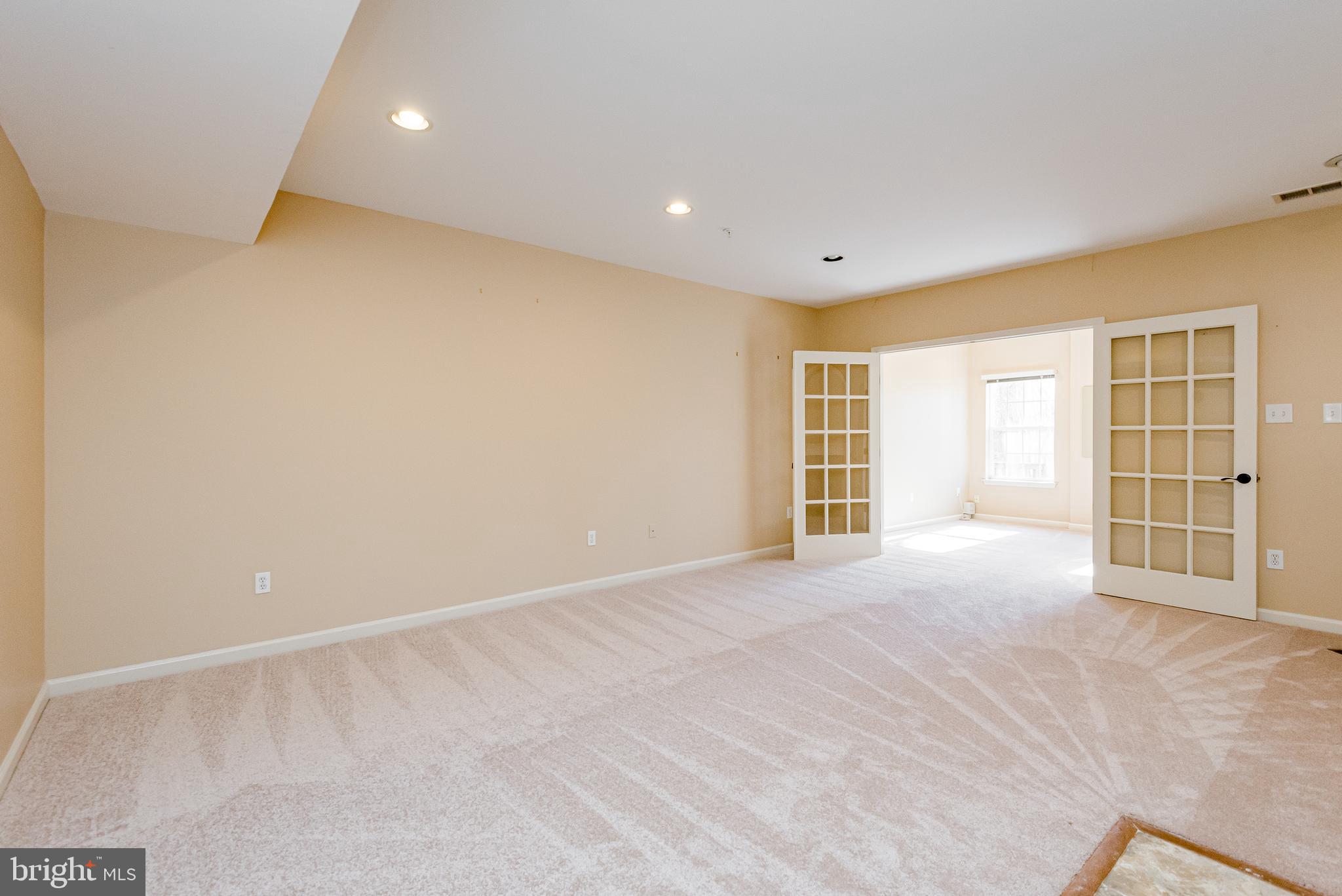 BARNSLEY MANOR ESTATES - Residential