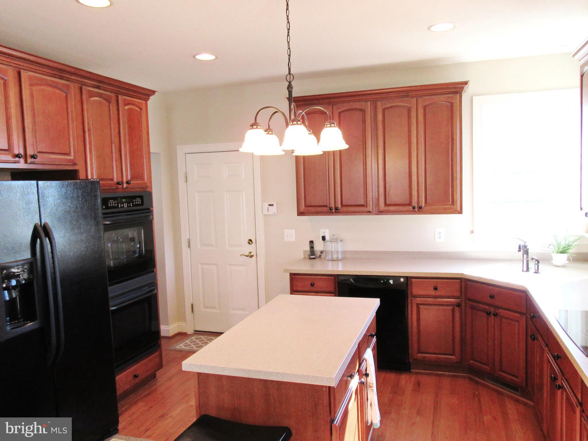 ACADEMY HILLS - Residential Lease