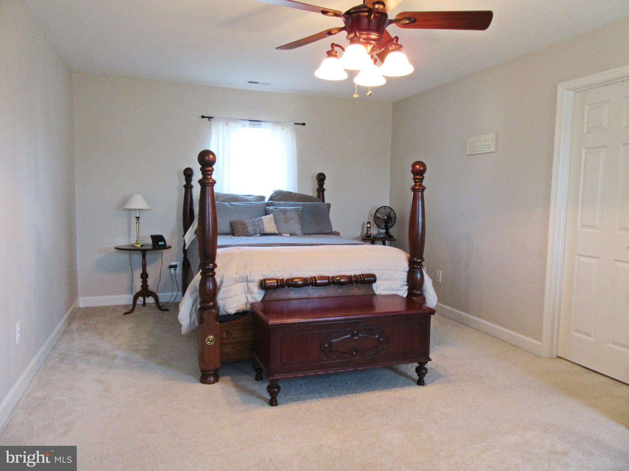 ACADEMY HILLS - Residential Lease