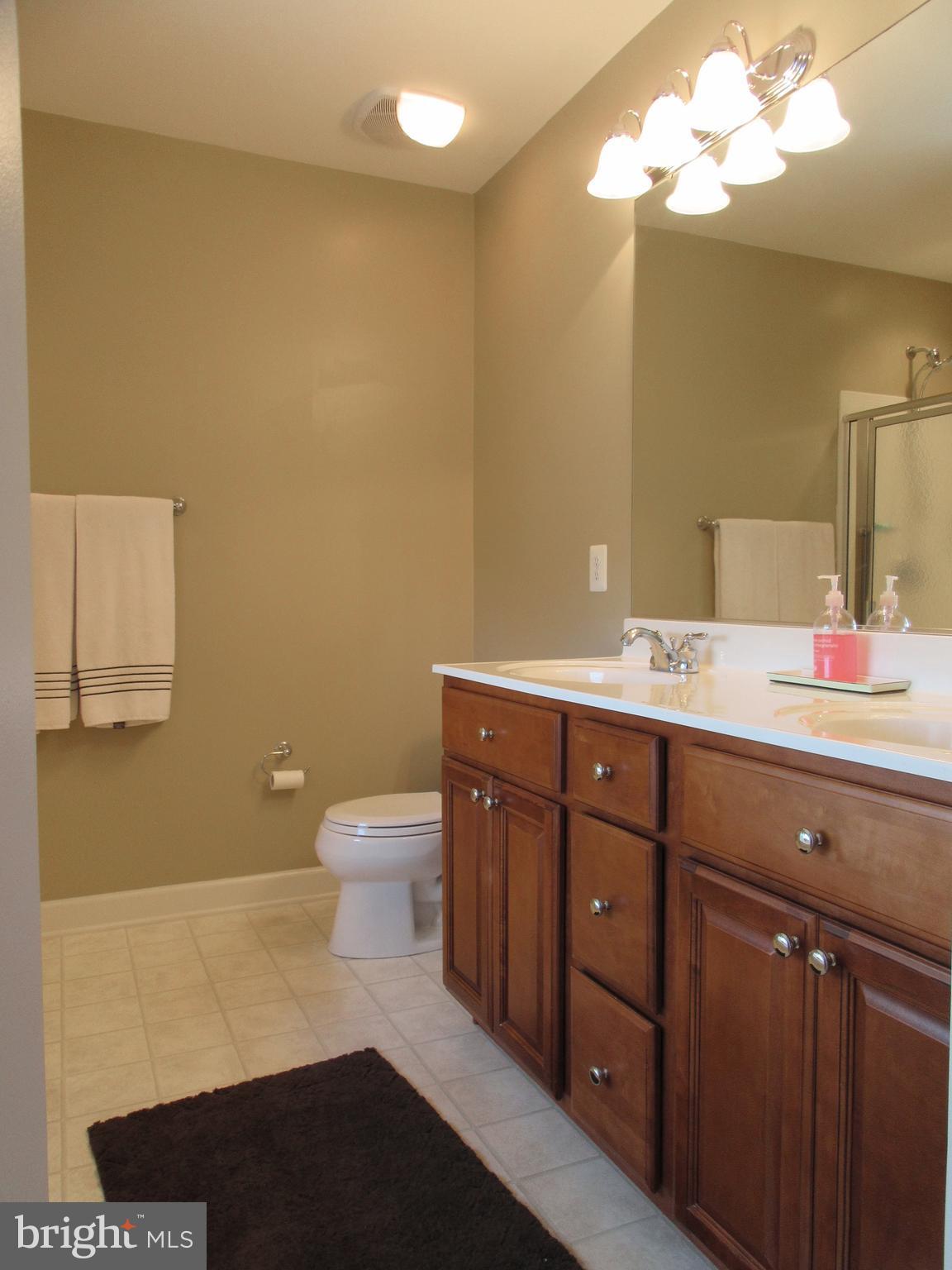 ACADEMY HILLS - Residential Lease