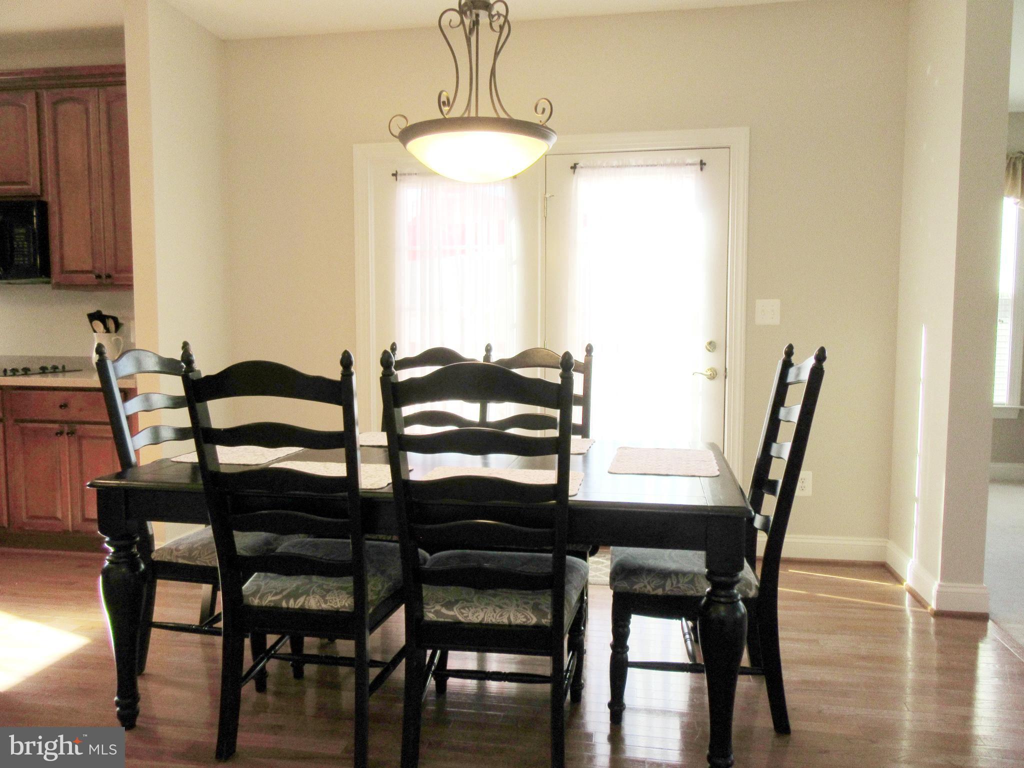 ACADEMY HILLS - Residential Lease