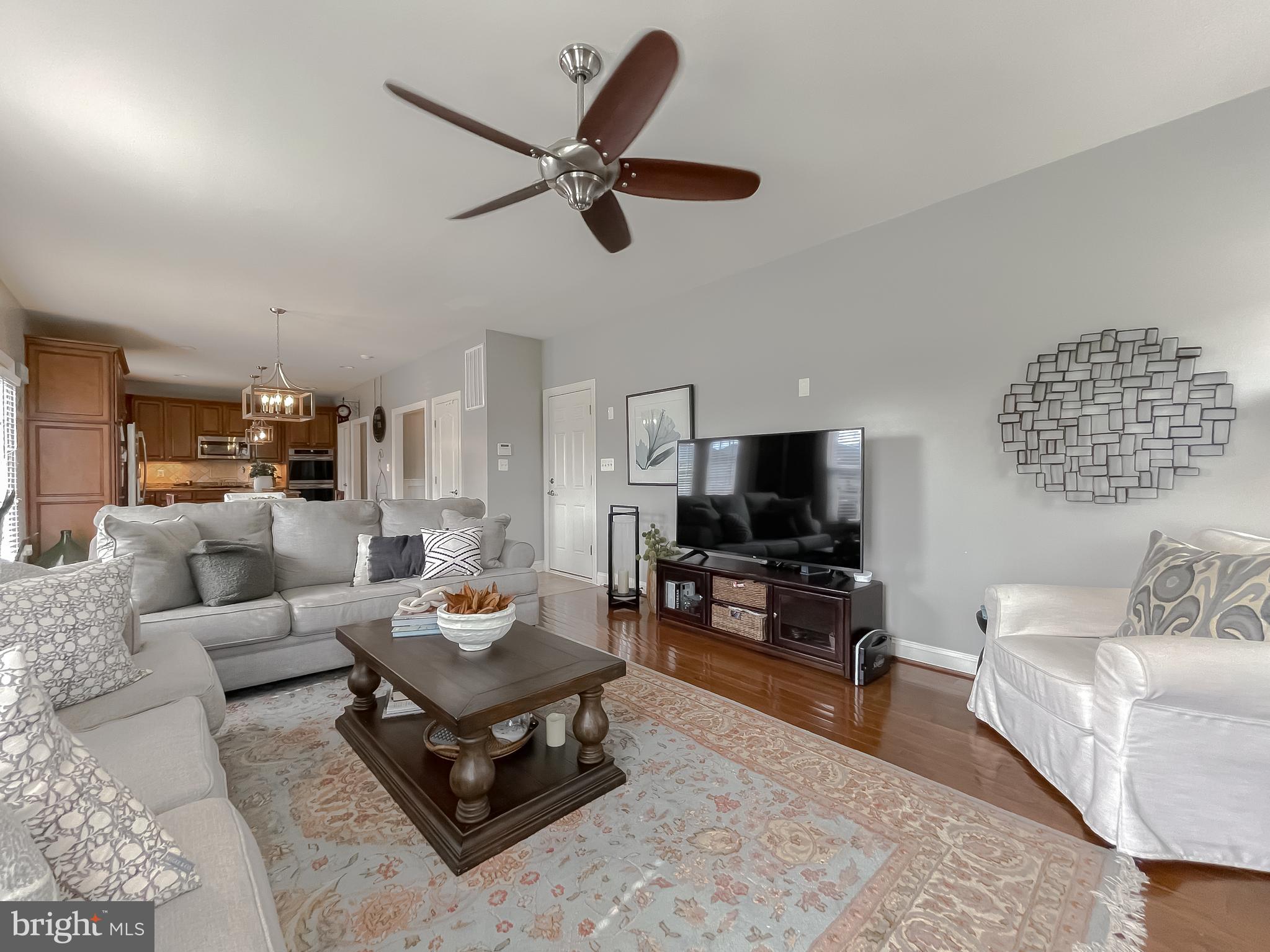 LEONARDS GRANT - Residential