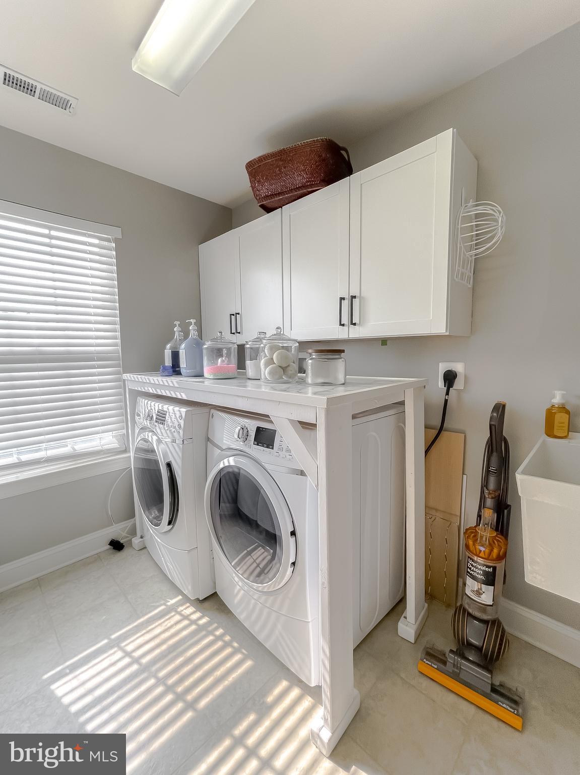 LEONARDS GRANT - Residential