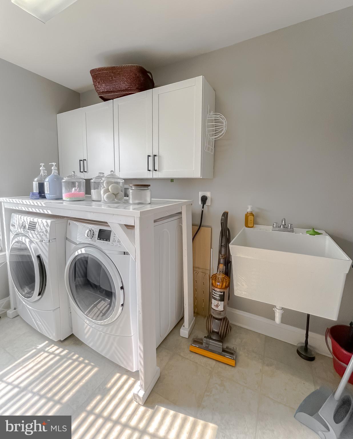 LEONARDS GRANT - Residential