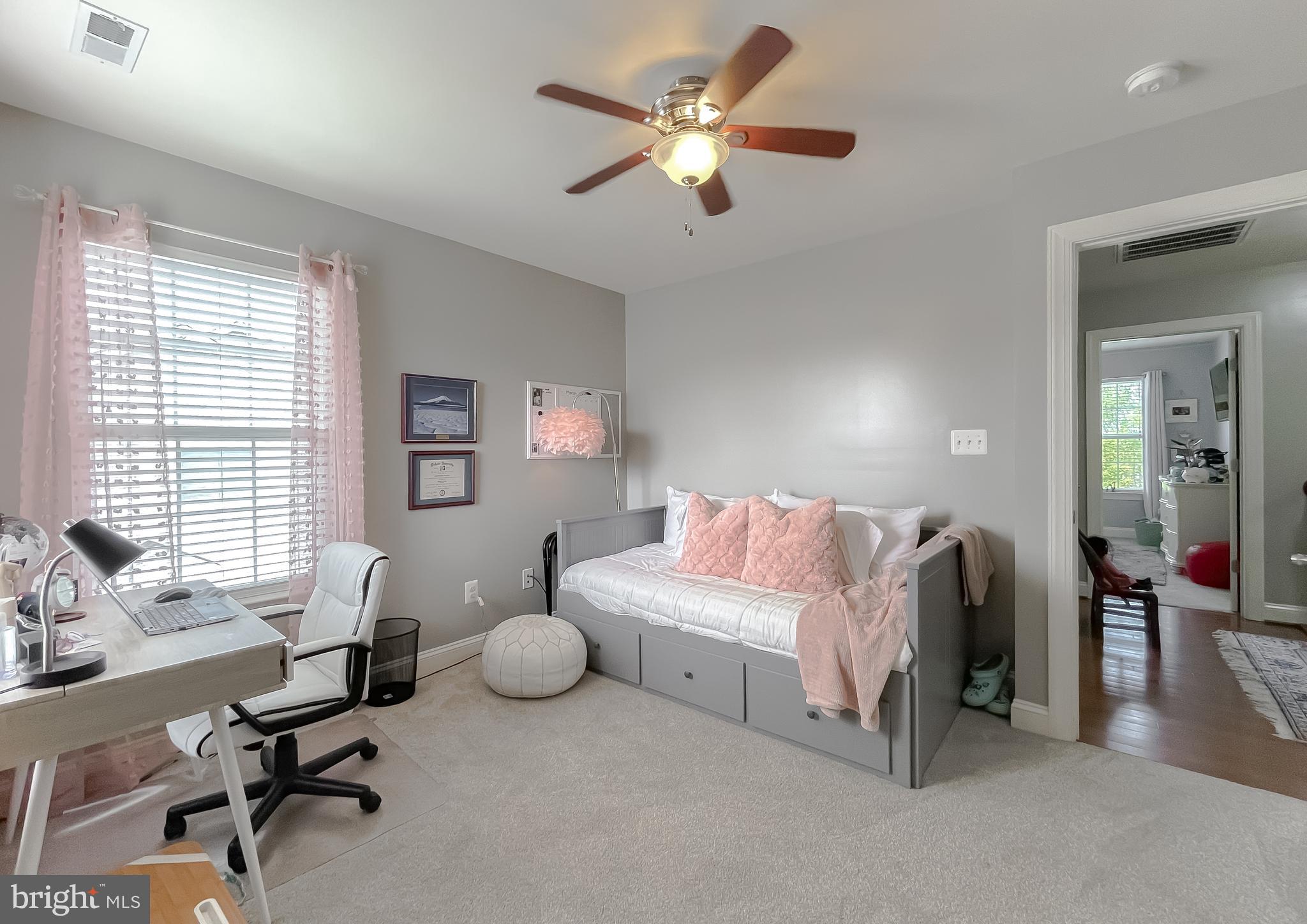 LEONARDS GRANT - Residential