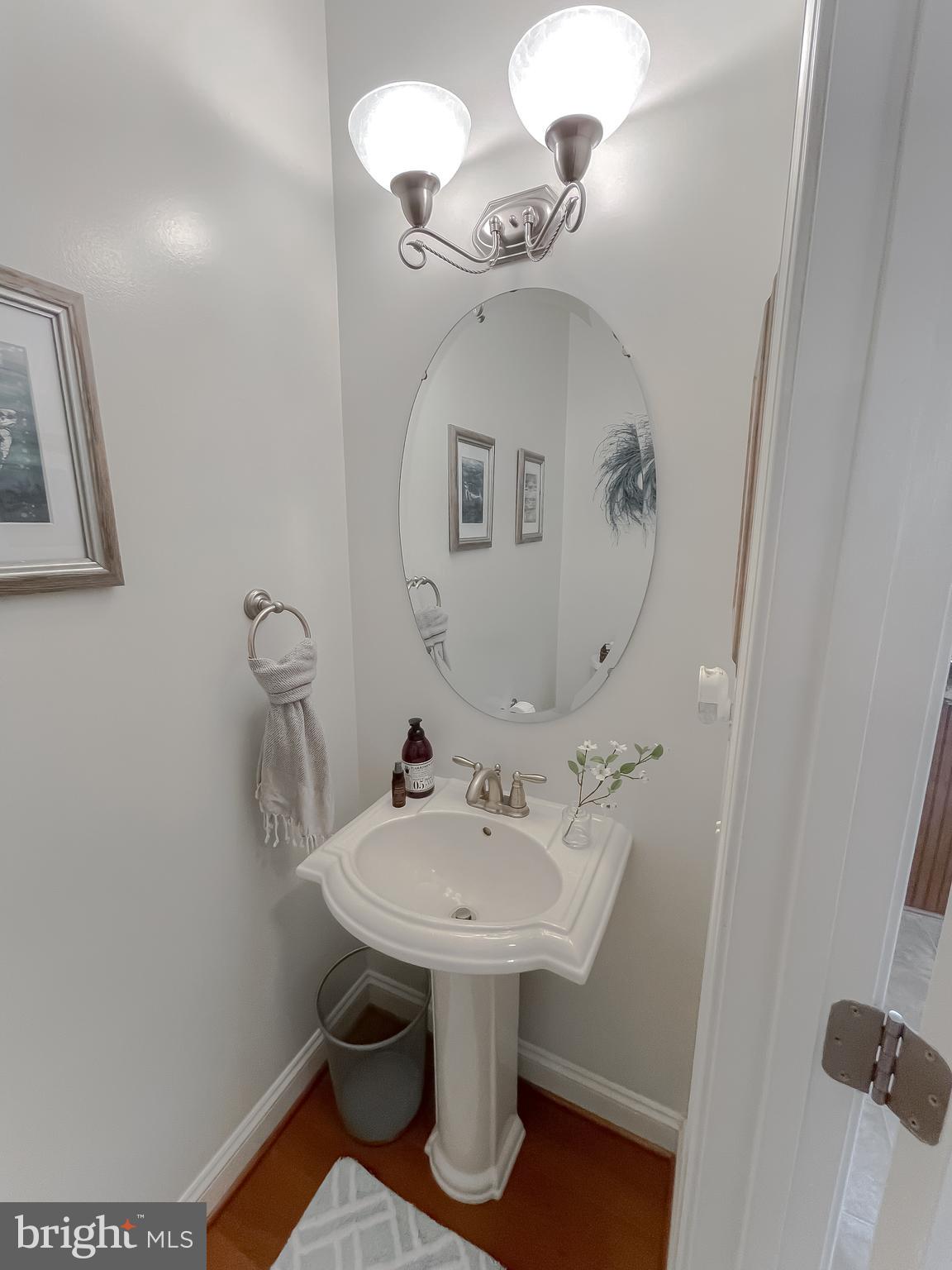 LEONARDS GRANT - Residential