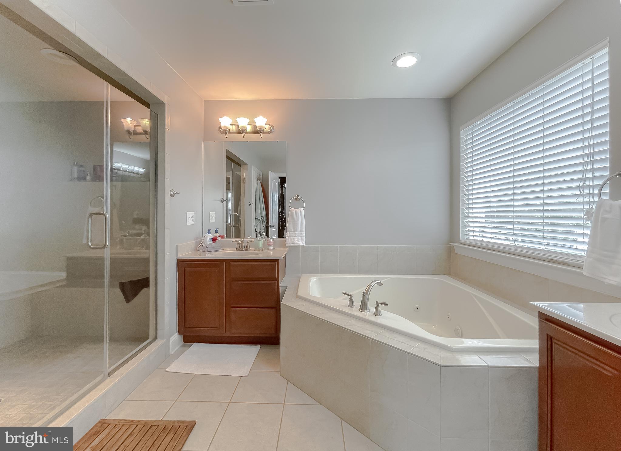 LEONARDS GRANT - Residential