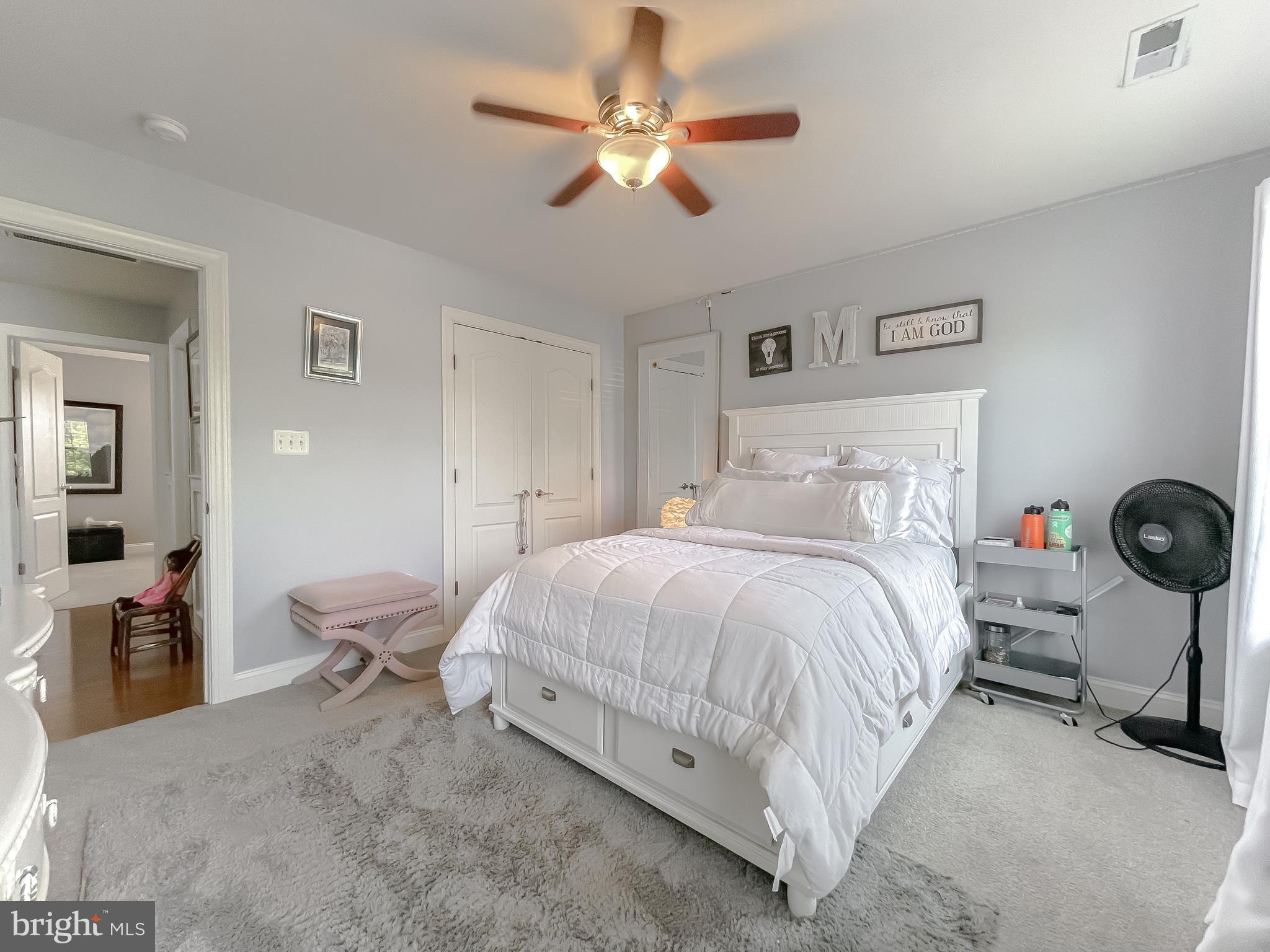 LEONARDS GRANT - Residential