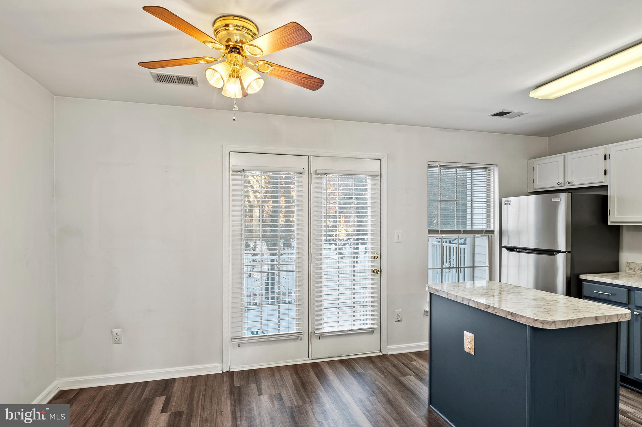 CEDAR GROVE AT CROFTON - Residential Lease