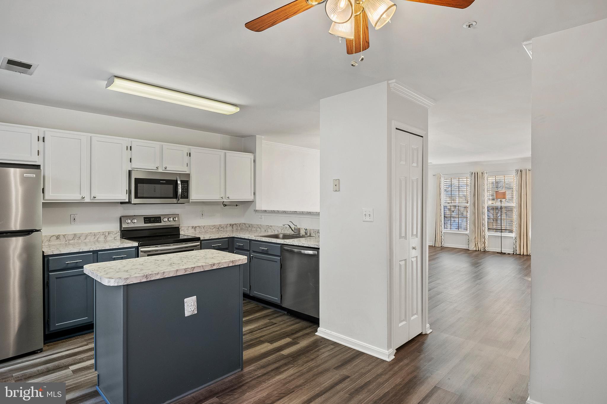 CEDAR GROVE AT CROFTON - Residential Lease