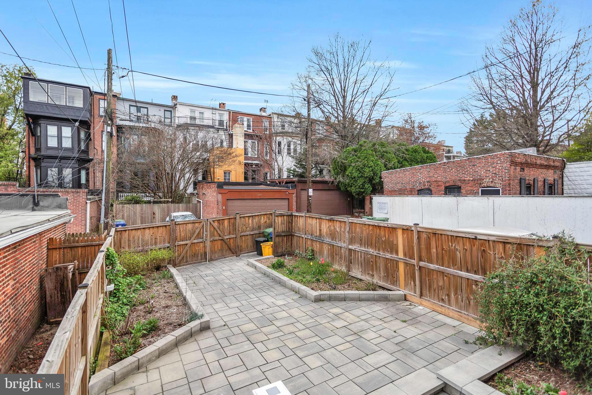 BOLTON HILL HISTORIC DISTRICT - Residential Lease