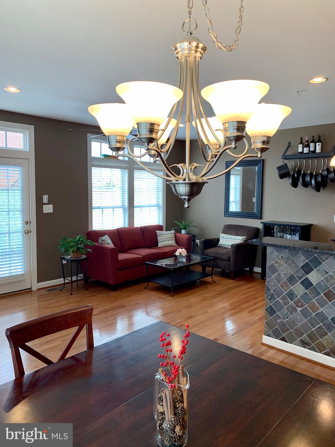 VILLAGES OF URBANA - Residential Lease