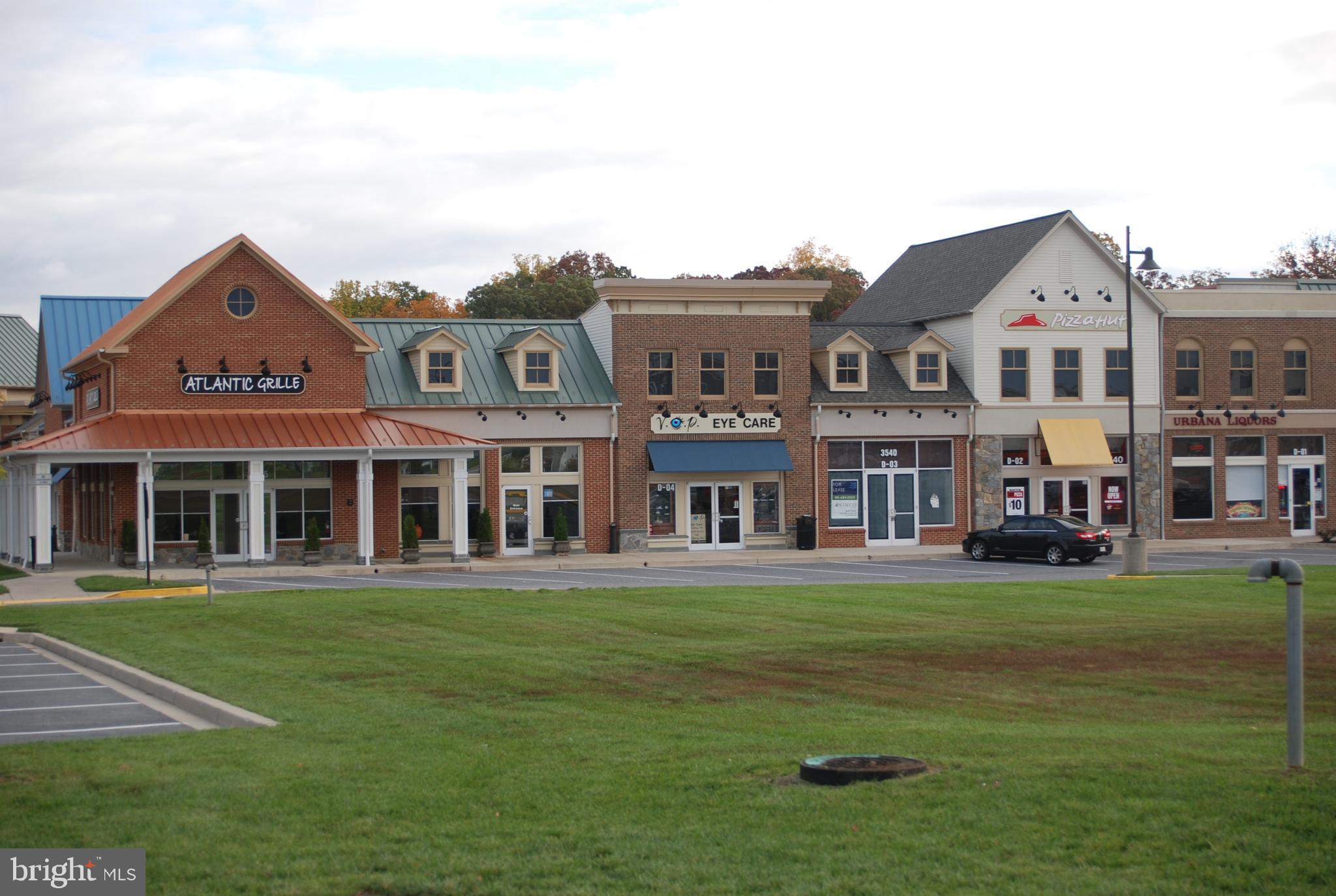 VILLAGES OF URBANA - Residential Lease