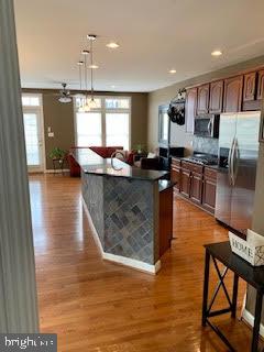 VILLAGES OF URBANA - Residential Lease