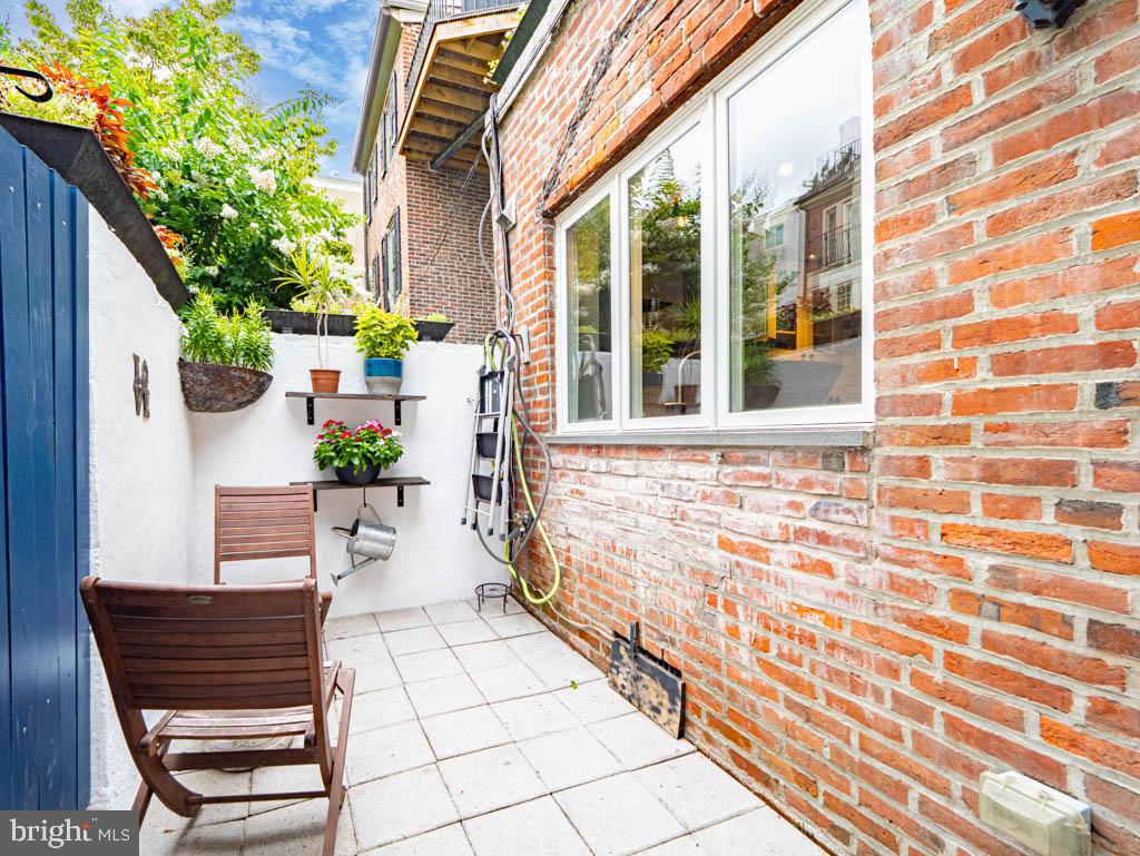 SOCIETY HILL - Residential