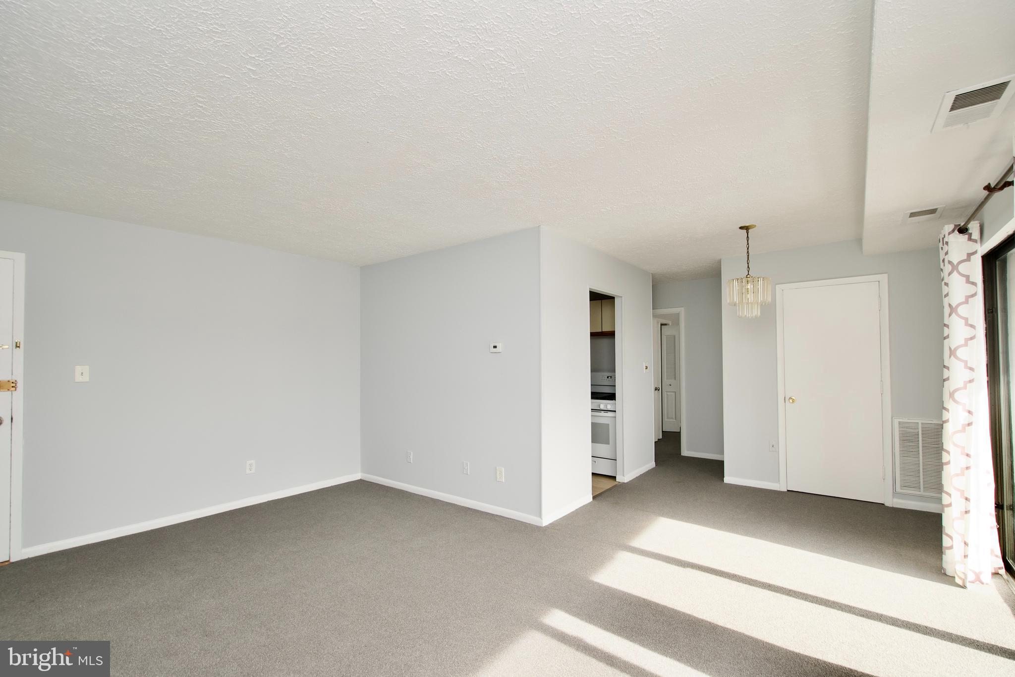 FALLS CHURCH GARDENS - Residential Lease