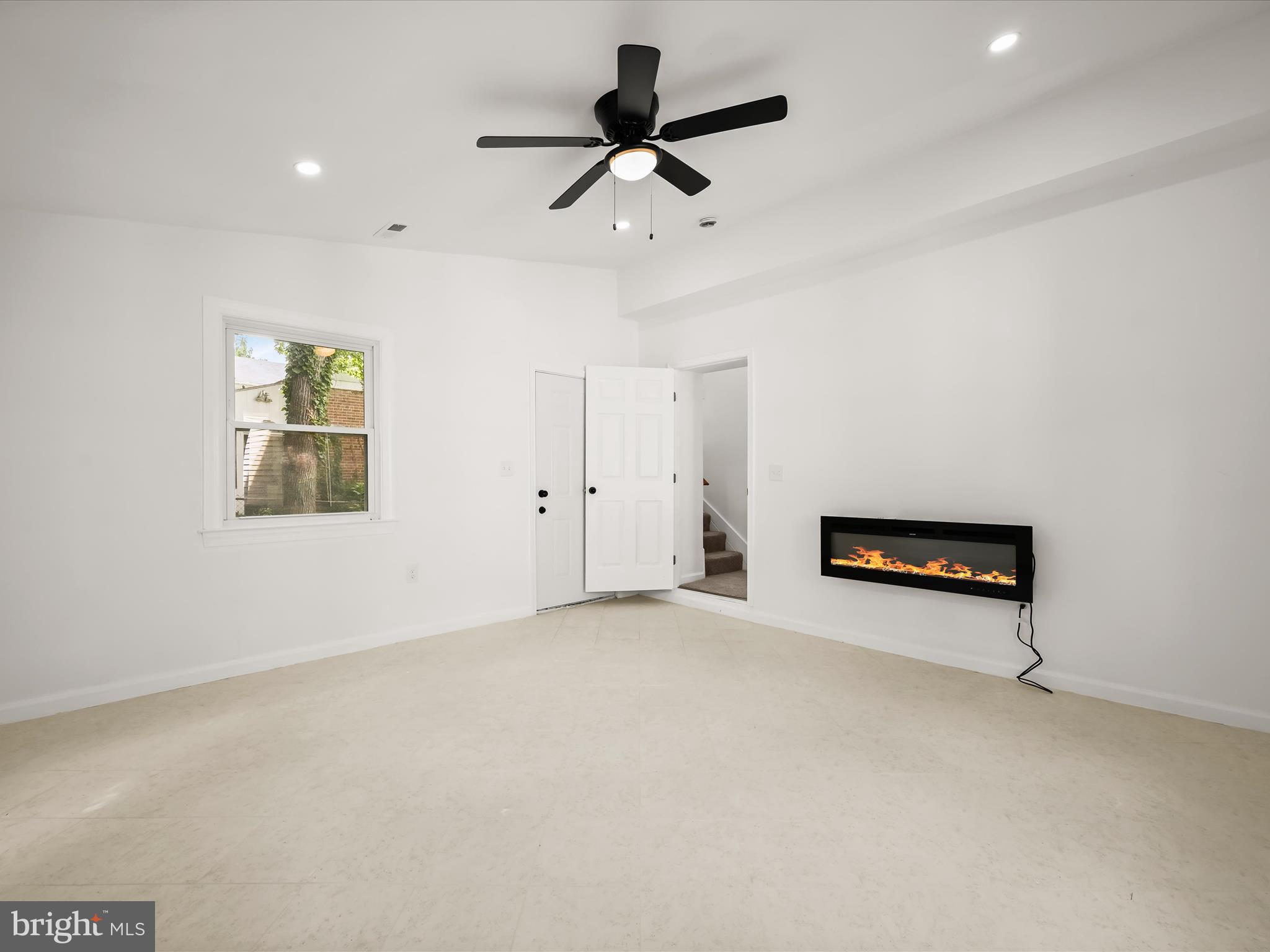 UNIVERSITY PARK - Residential