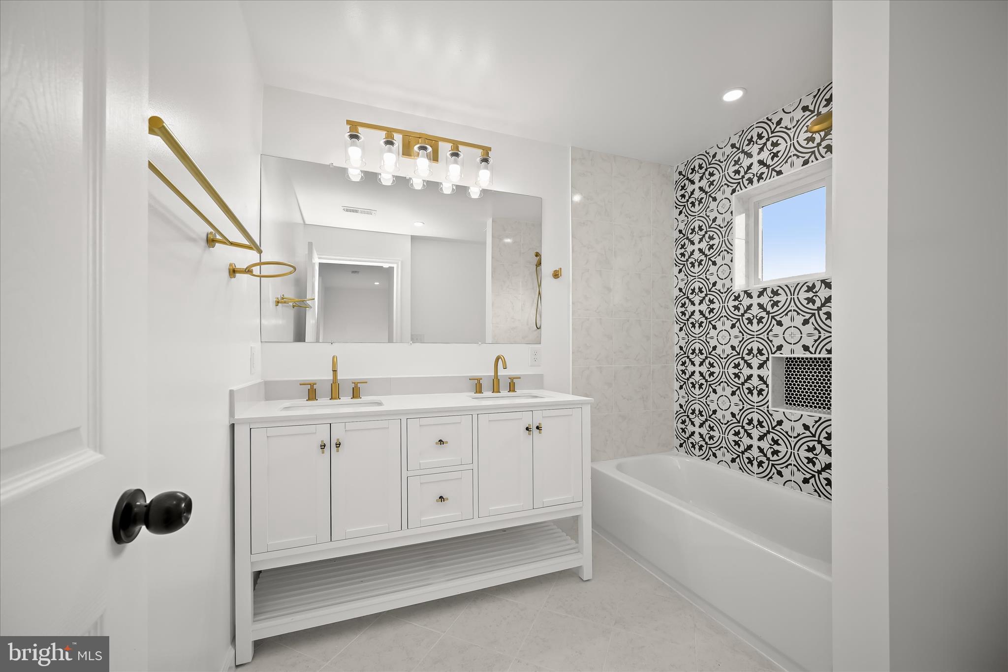 UNIVERSITY PARK - Residential