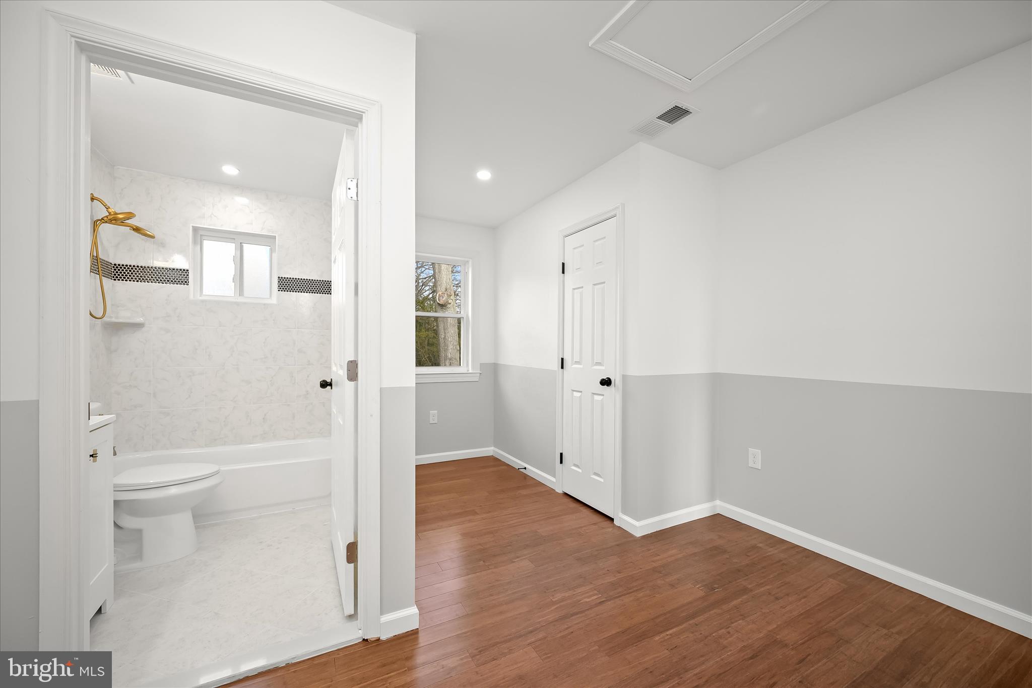 UNIVERSITY PARK - Residential