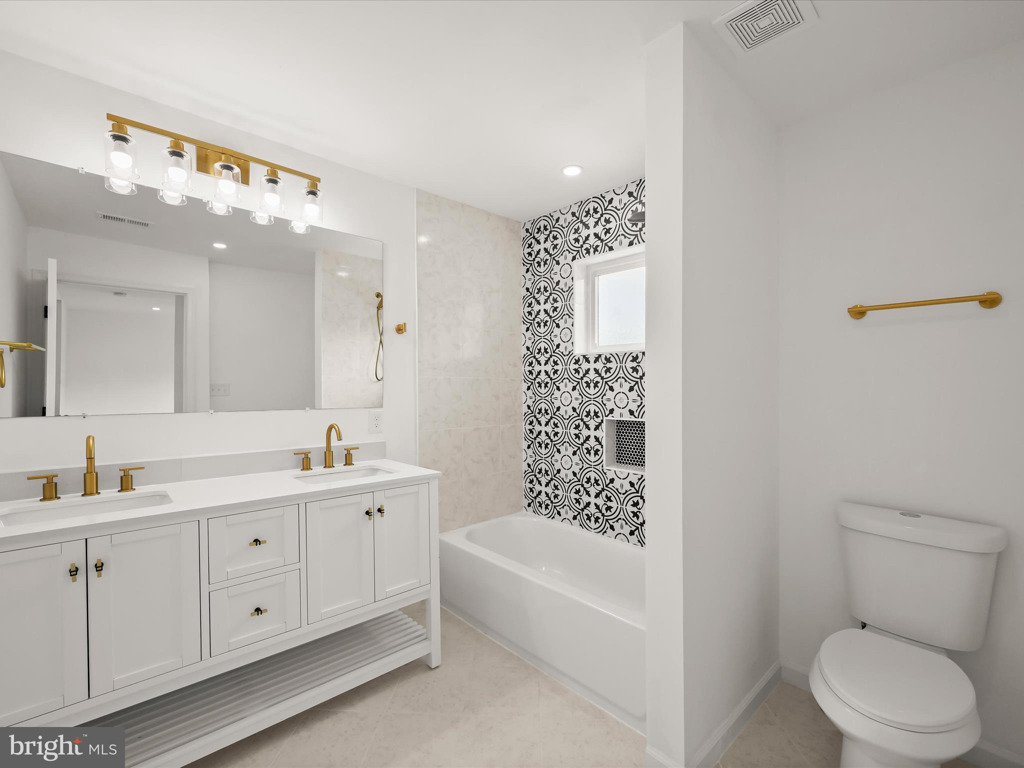 UNIVERSITY PARK - Residential