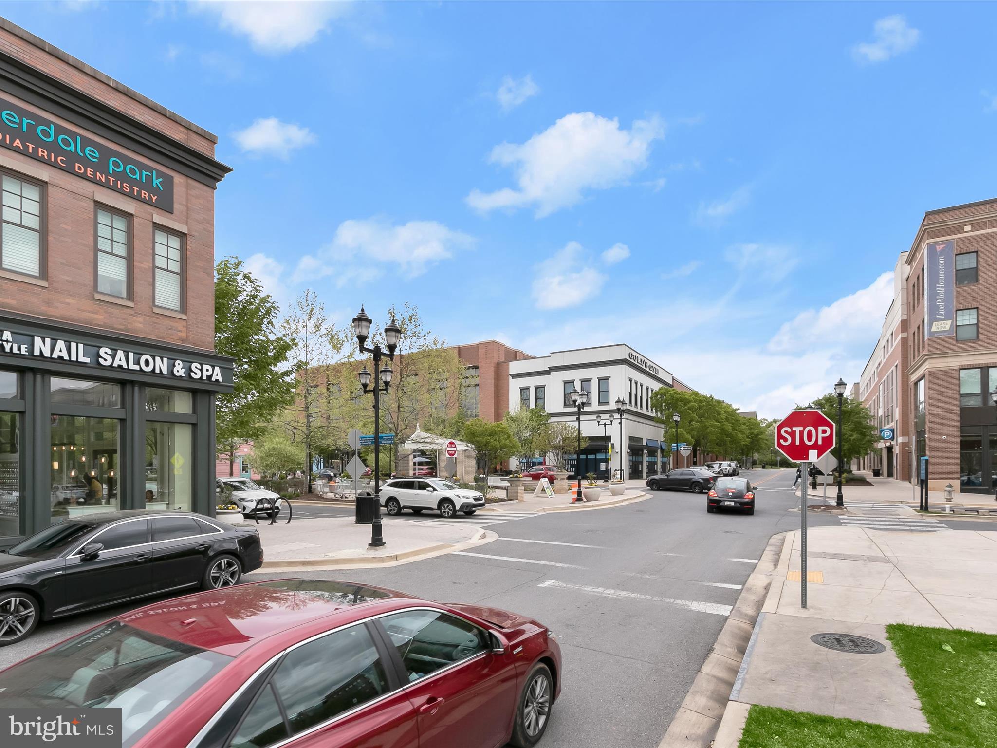 UNIVERSITY PARK - Residential