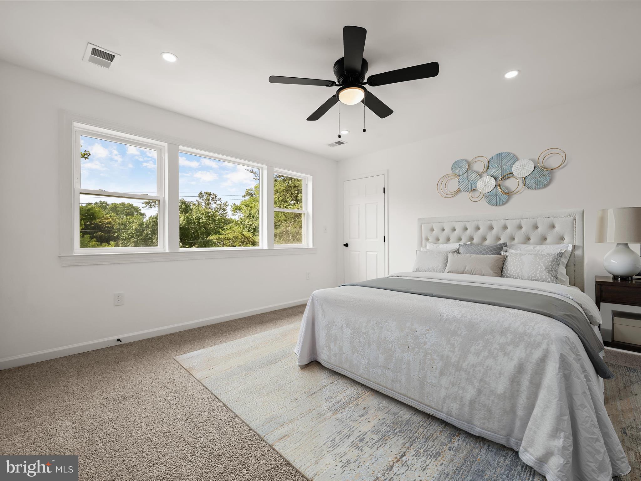 UNIVERSITY PARK - Residential