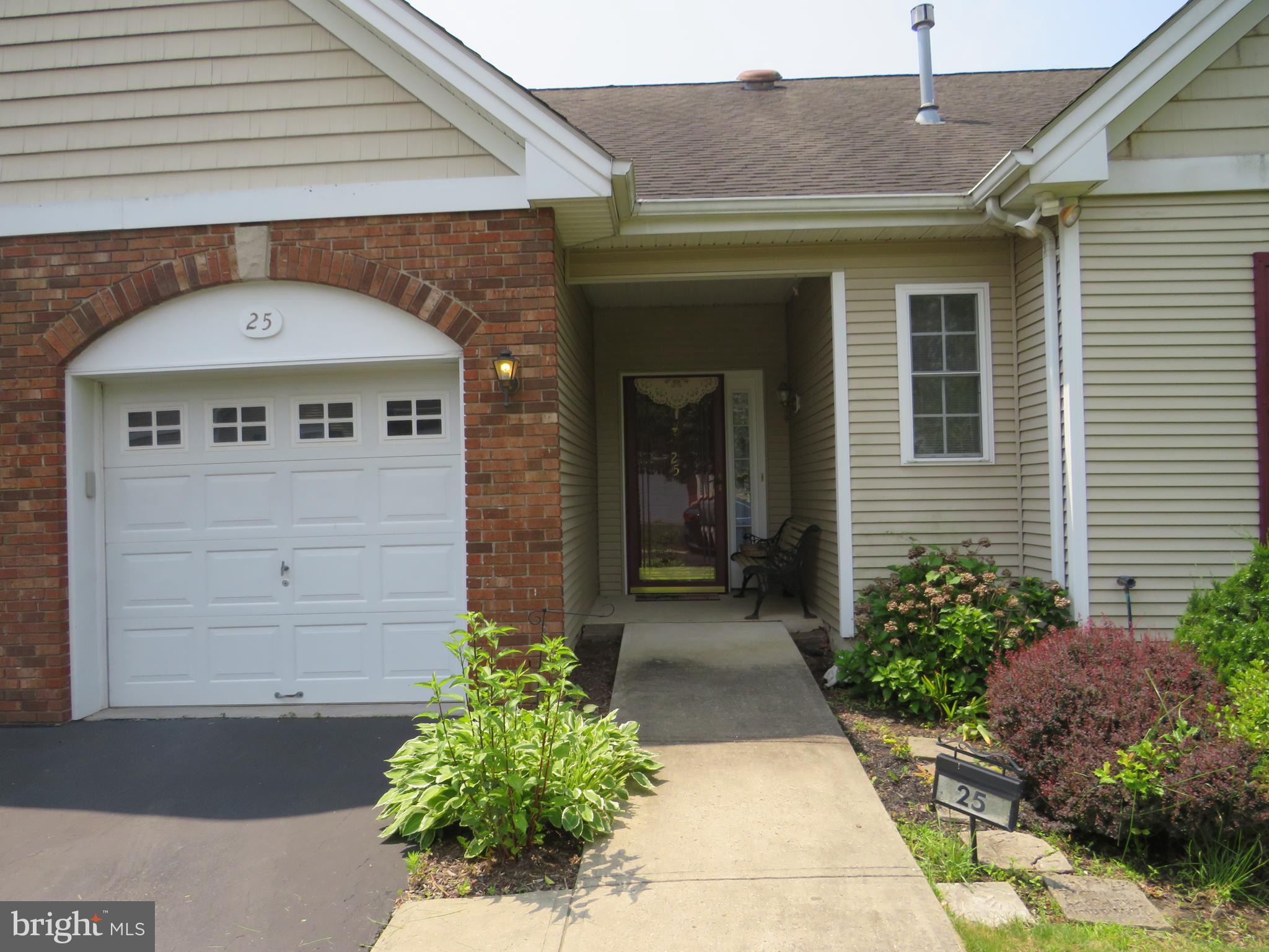 25 GOLDFINCH DRIVE