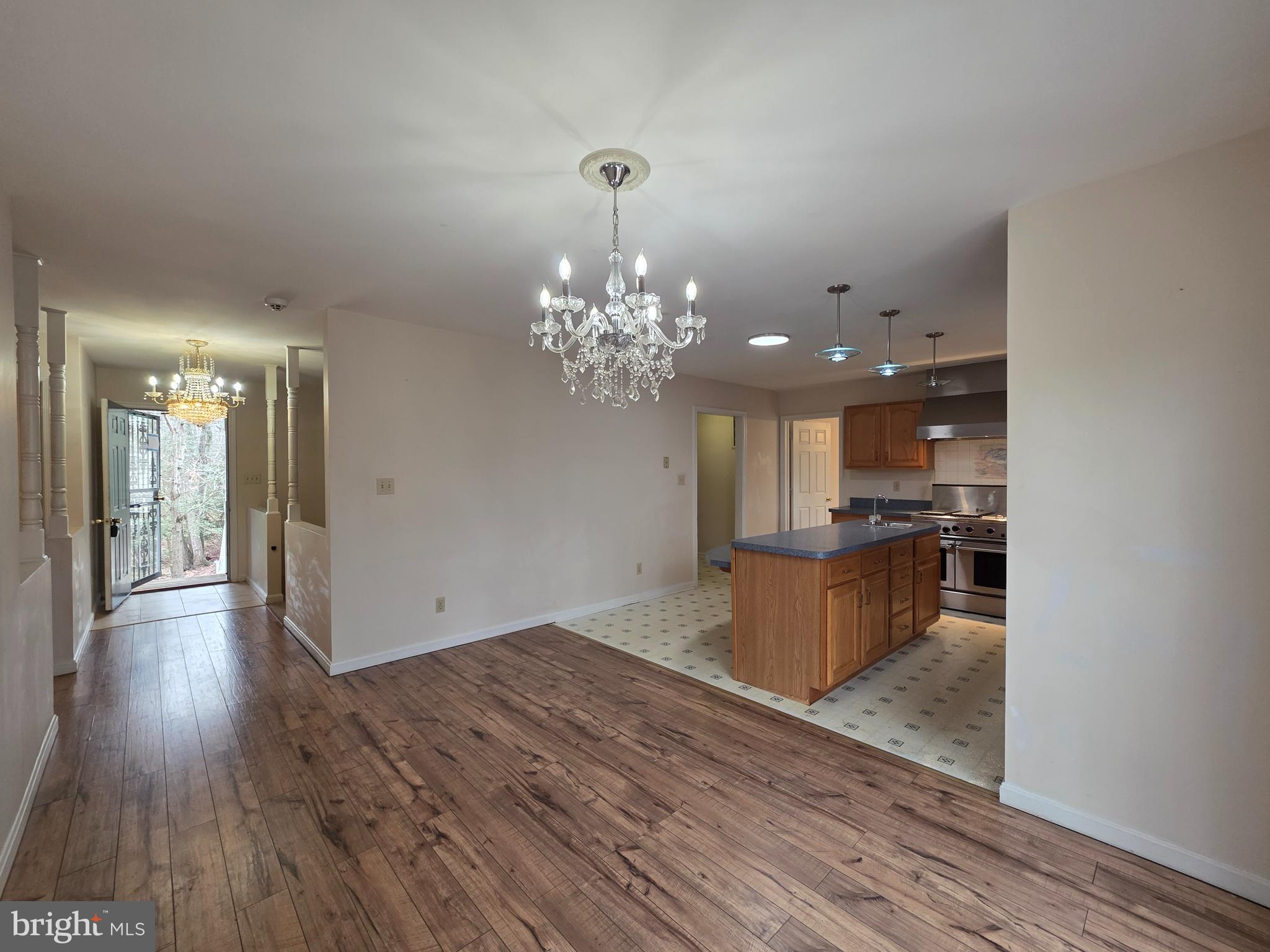 ALEMAR ACRES - Residential