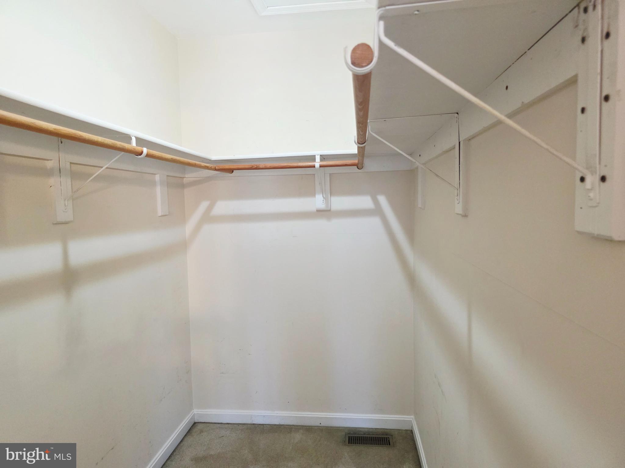 ALEMAR ACRES - Residential