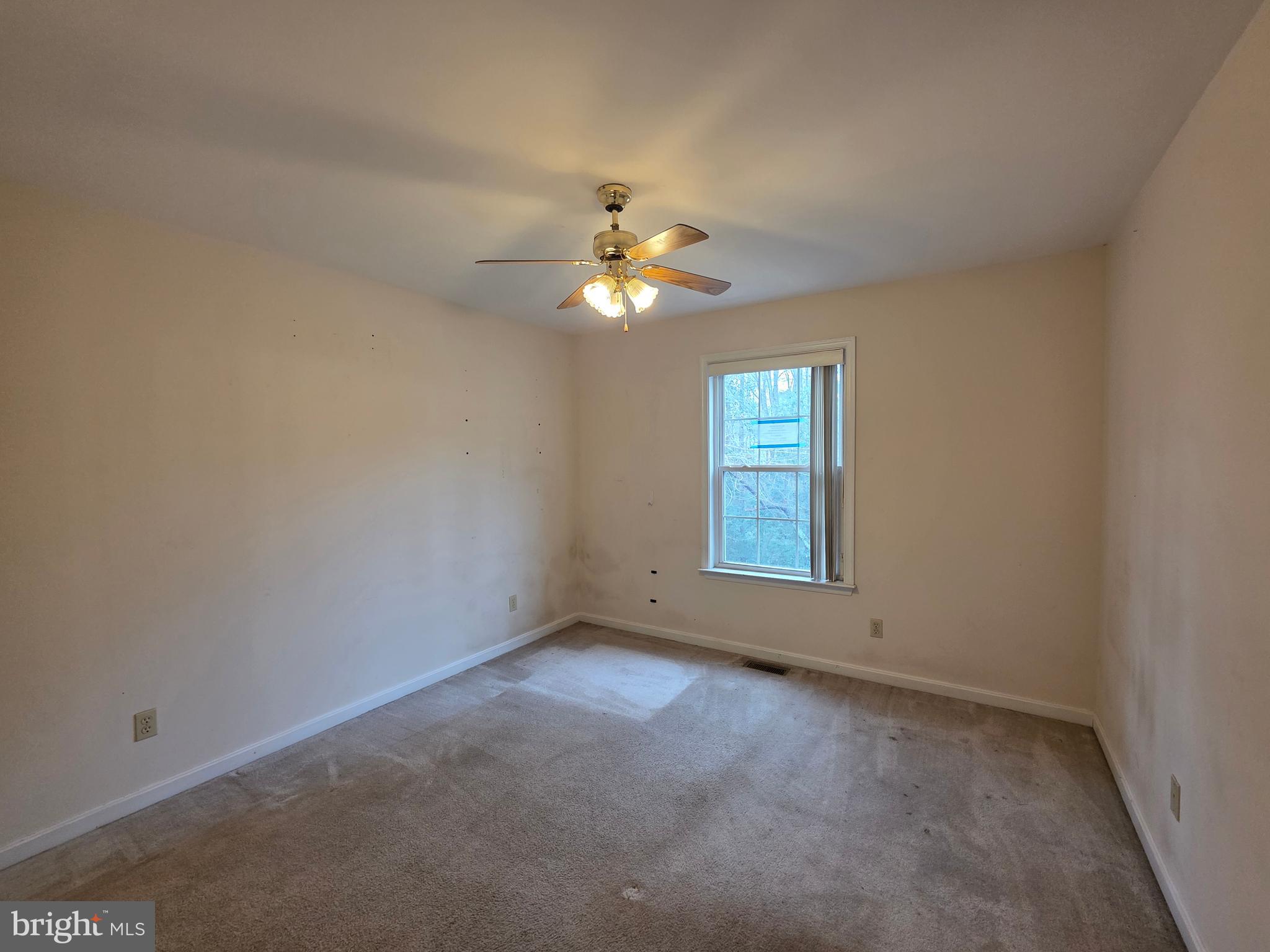 ALEMAR ACRES - Residential