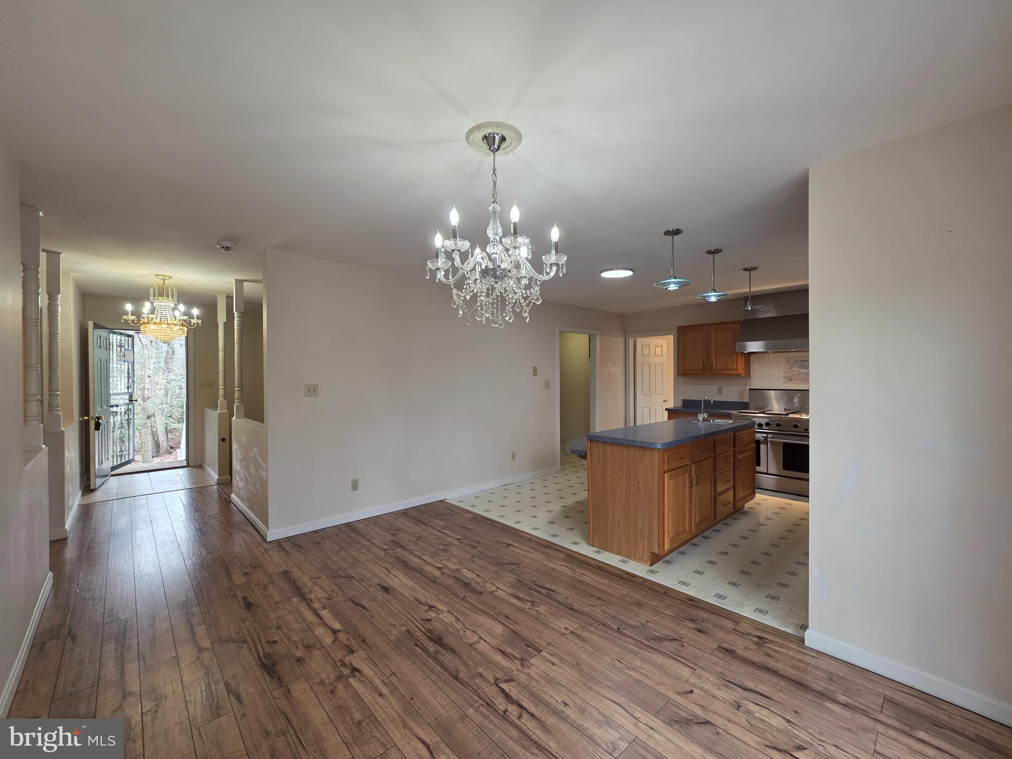 ALEMAR ACRES - Residential