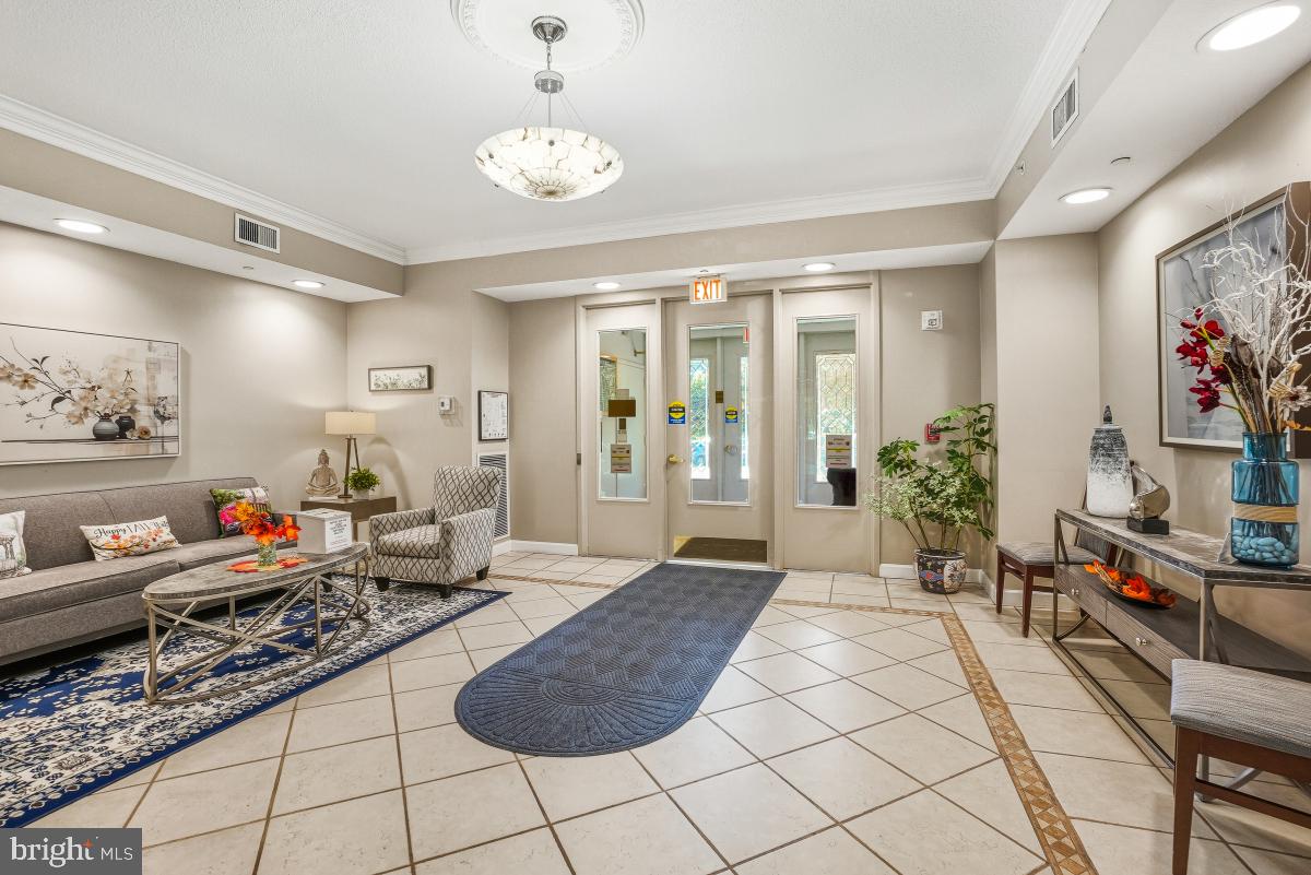 2904 N LEISURE WORLD BOULEVARD 514
