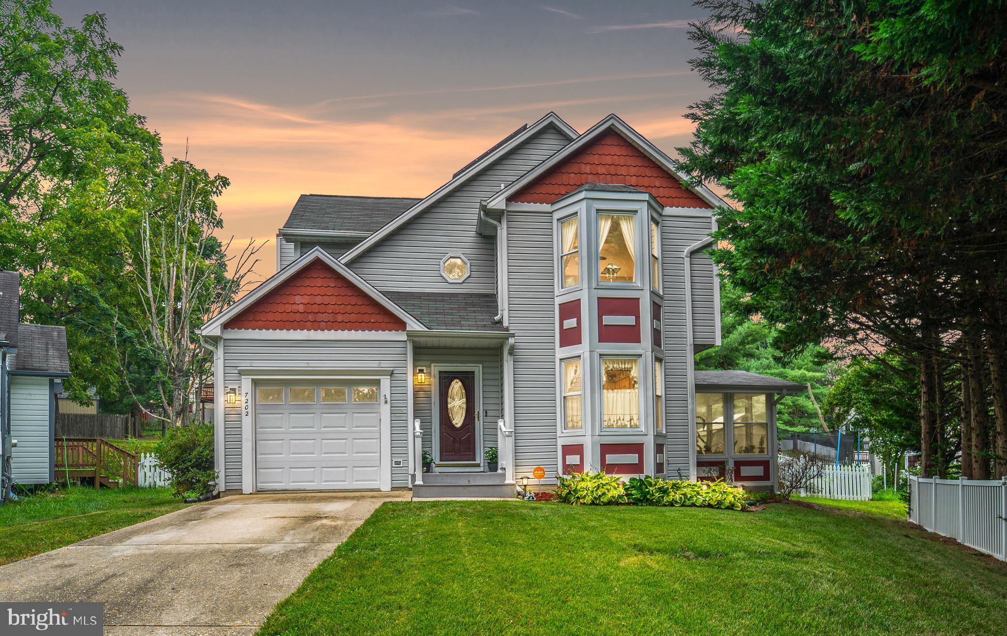 CARRIAGE HILL - Residential