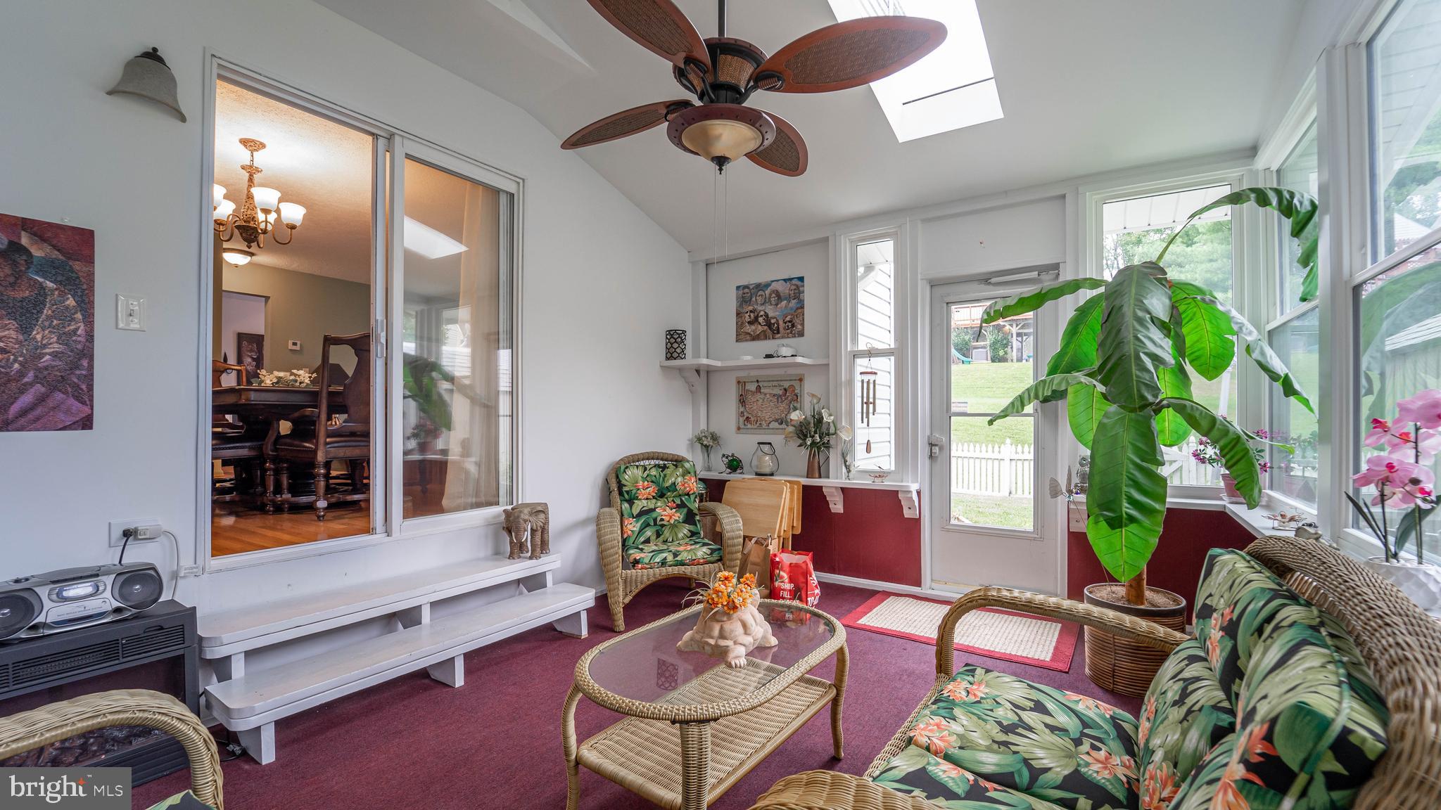 CARRIAGE HILL - Residential