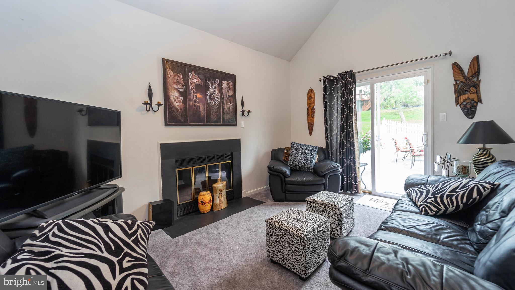 CARRIAGE HILL - Residential