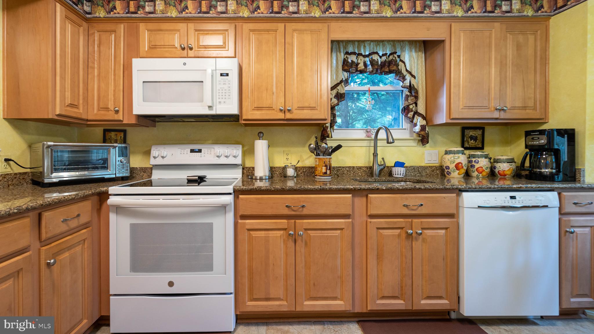 CARRIAGE HILL - Residential