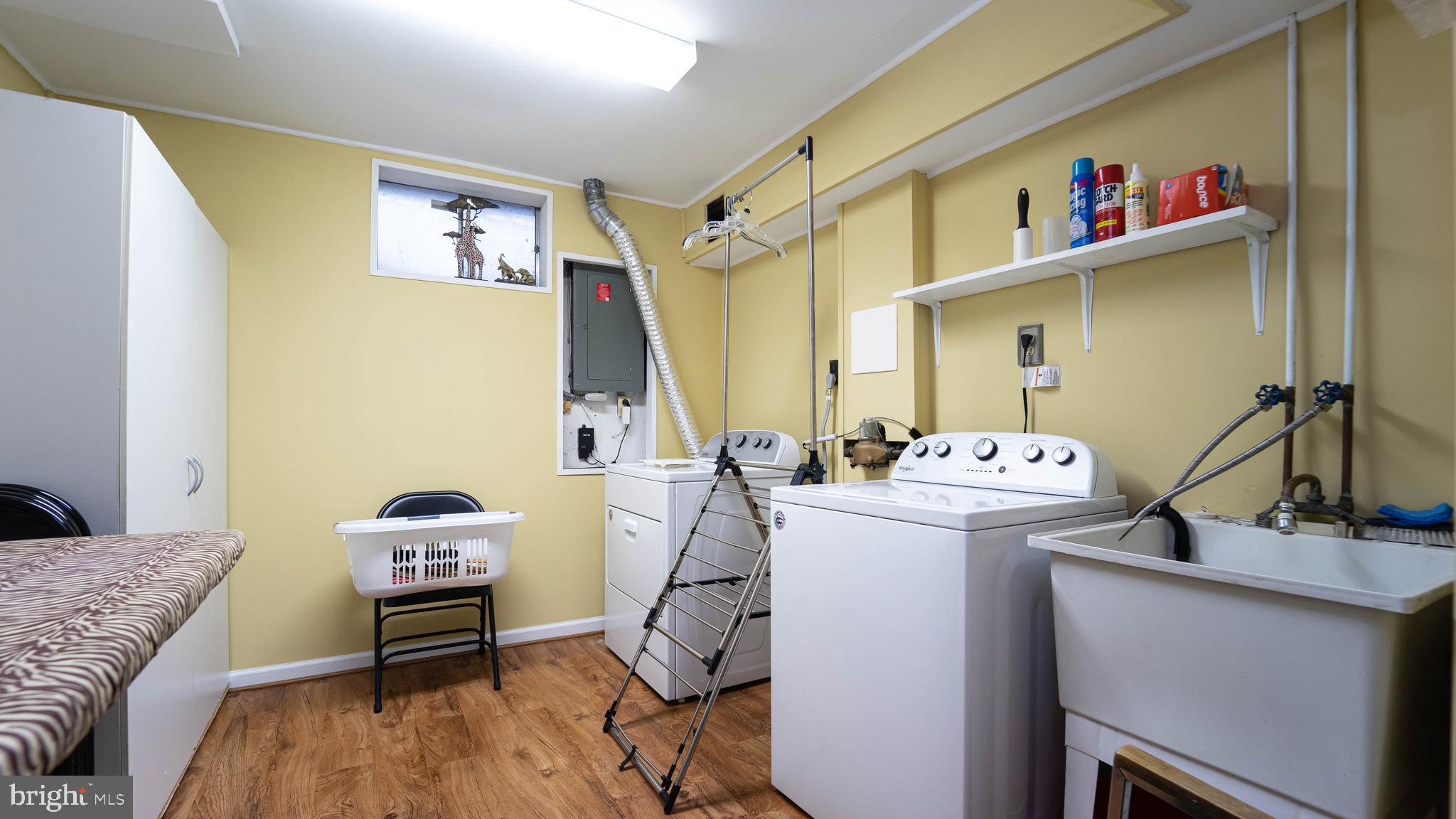 CARRIAGE HILL - Residential