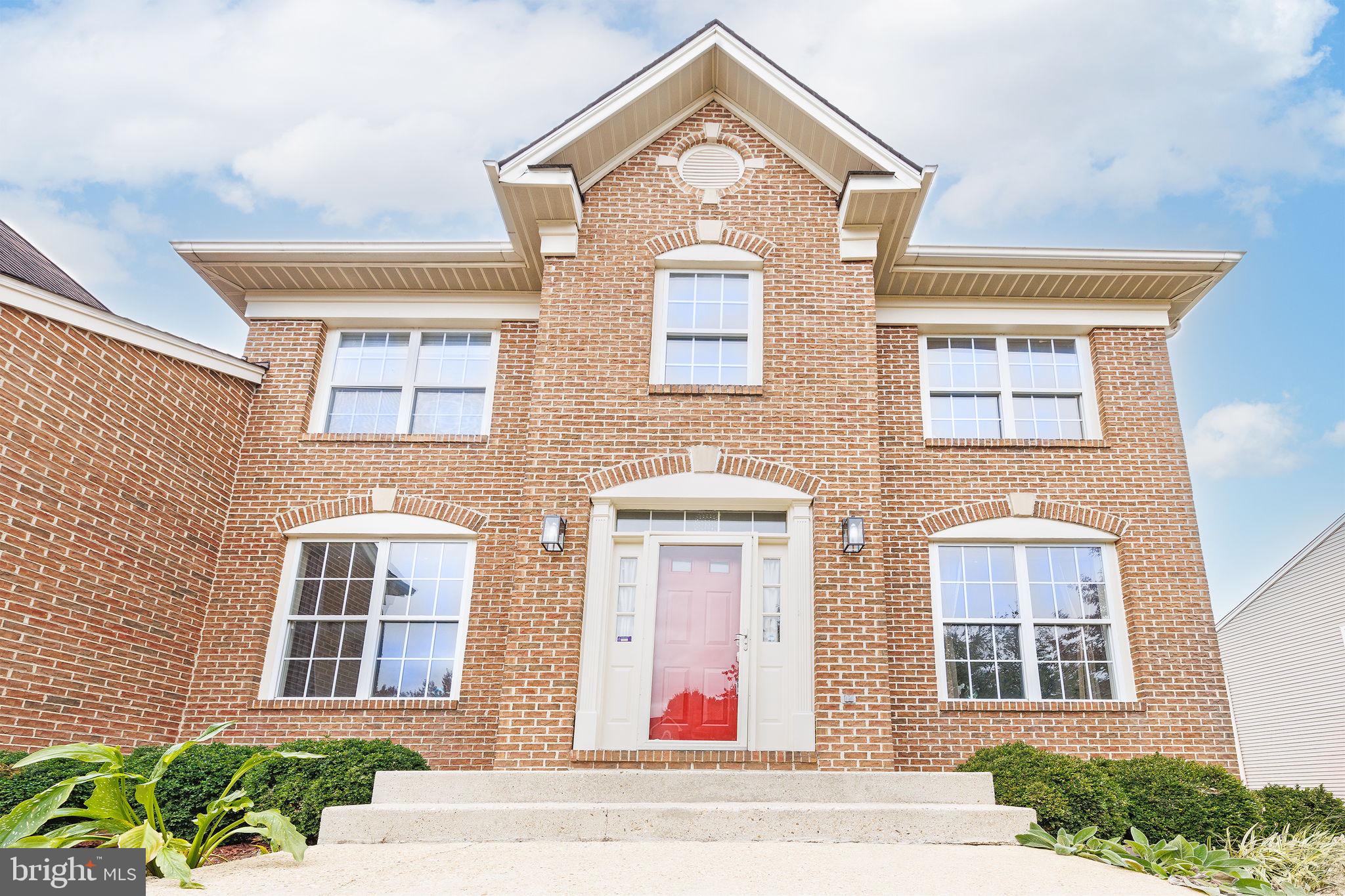 ARAGONA VILLAGE - Residential