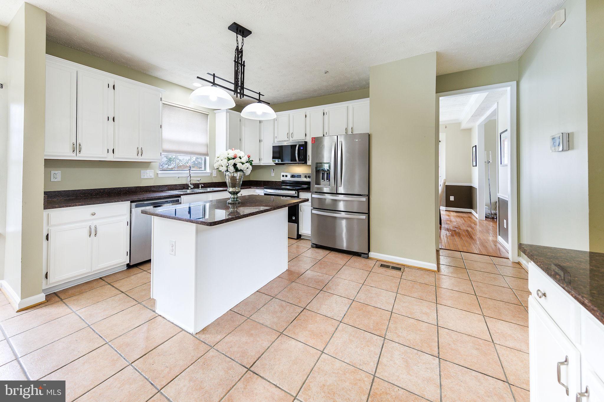 ARAGONA VILLAGE - Residential