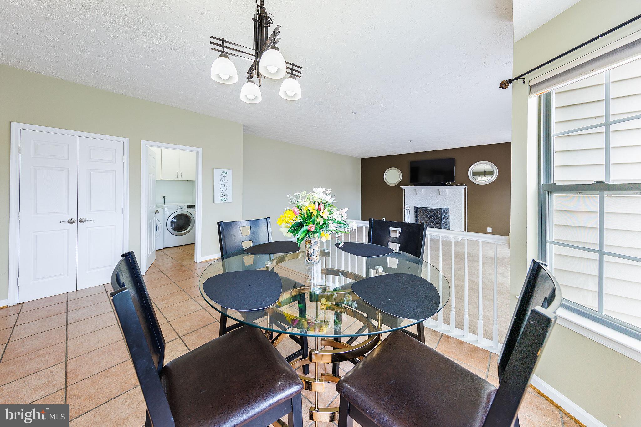 ARAGONA VILLAGE - Residential