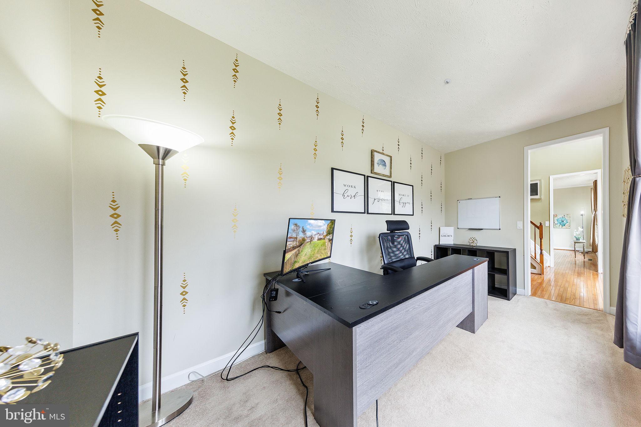 ARAGONA VILLAGE - Residential