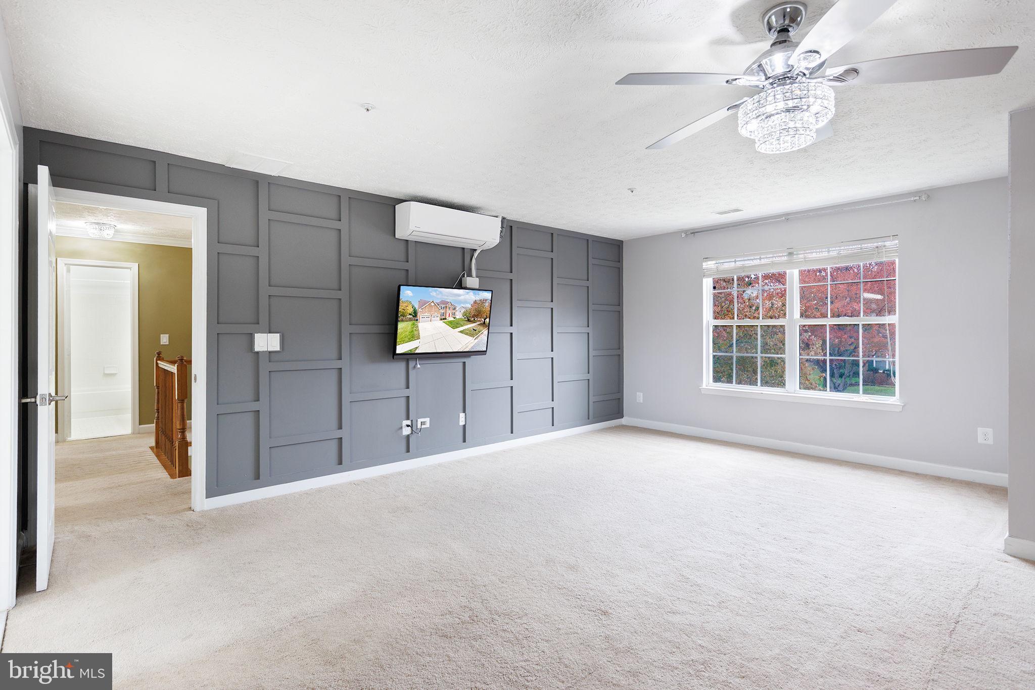 ARAGONA VILLAGE - Residential