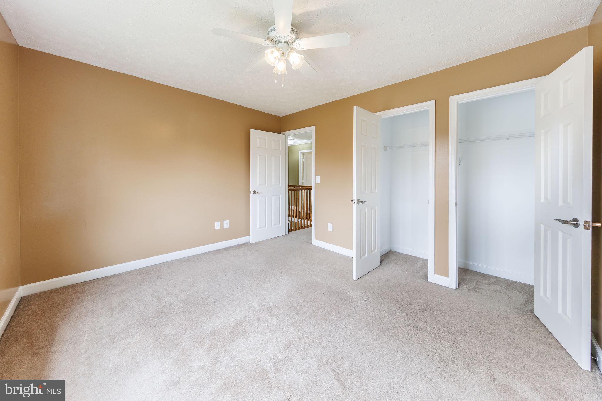 ARAGONA VILLAGE - Residential