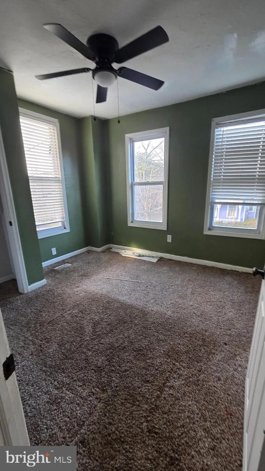 York, Pennsylvania 17408, United States, 4 Bedrooms Bedrooms, ,2 BathroomsBathrooms,Residential,Active,254530