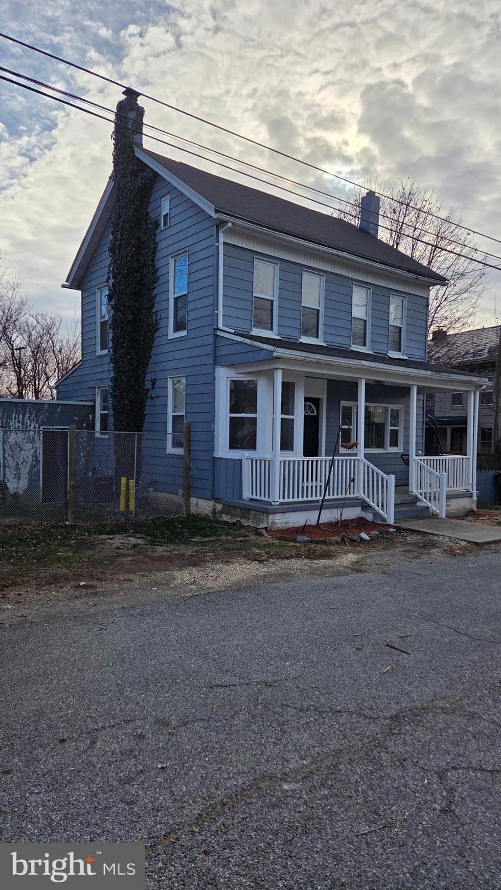 Photo of 910 Smith Drive, YORK, PA 17408 (MLS # PAYK2095020)