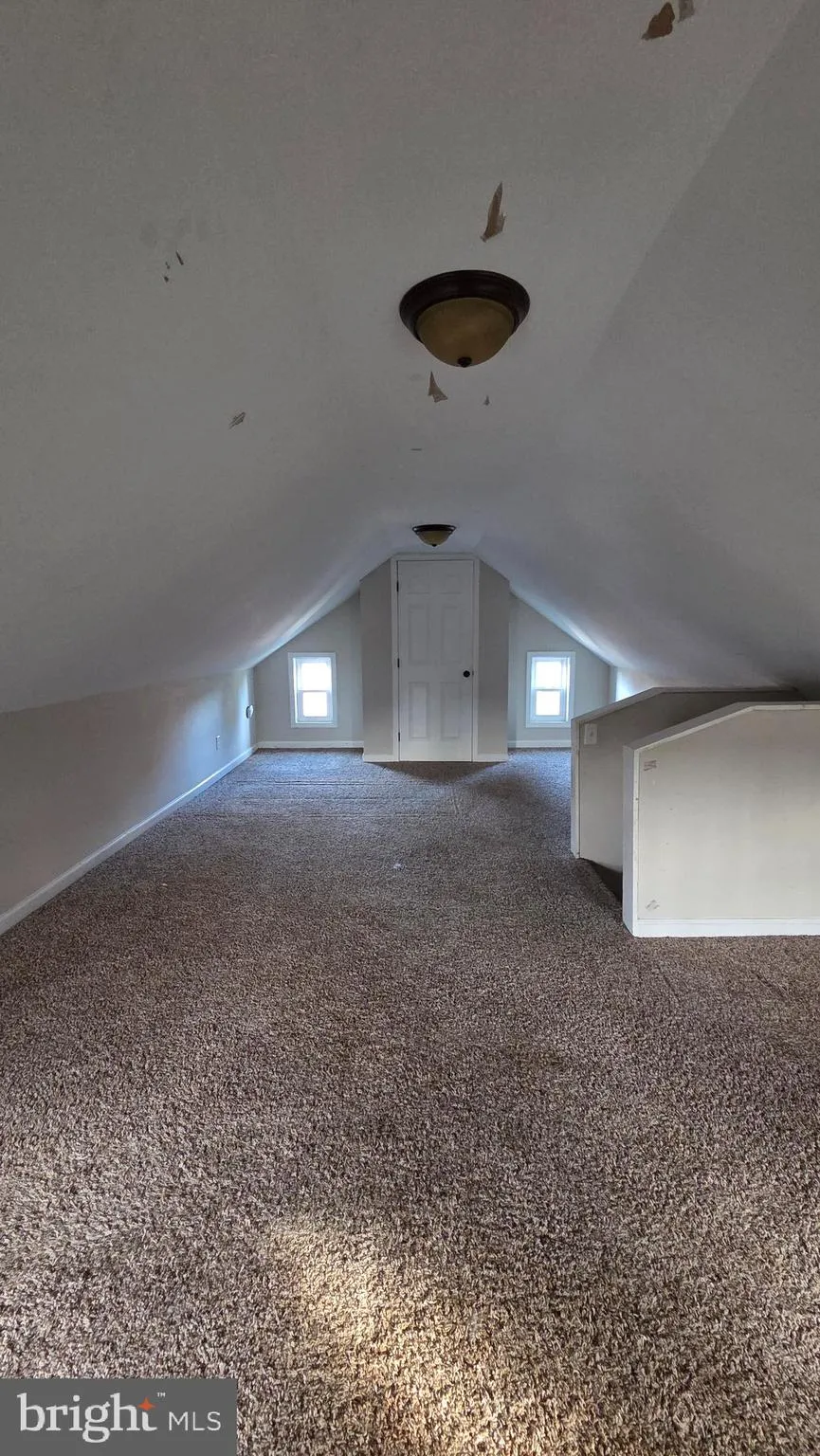 York, Pennsylvania 17408, United States, 4 Bedrooms Bedrooms, ,2 BathroomsBathrooms,Residential,Active,254530