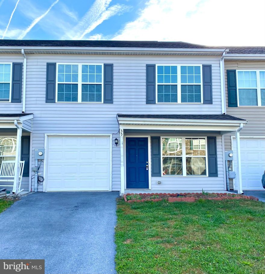 3 Bedroom and 2 bathroom townhome in Inwood. Easy access to shopping an I-81. 1 Car Garage with driveway. Fenced yard. Very spacious primary bedroom with 2 walk-in closets and private bathroom.