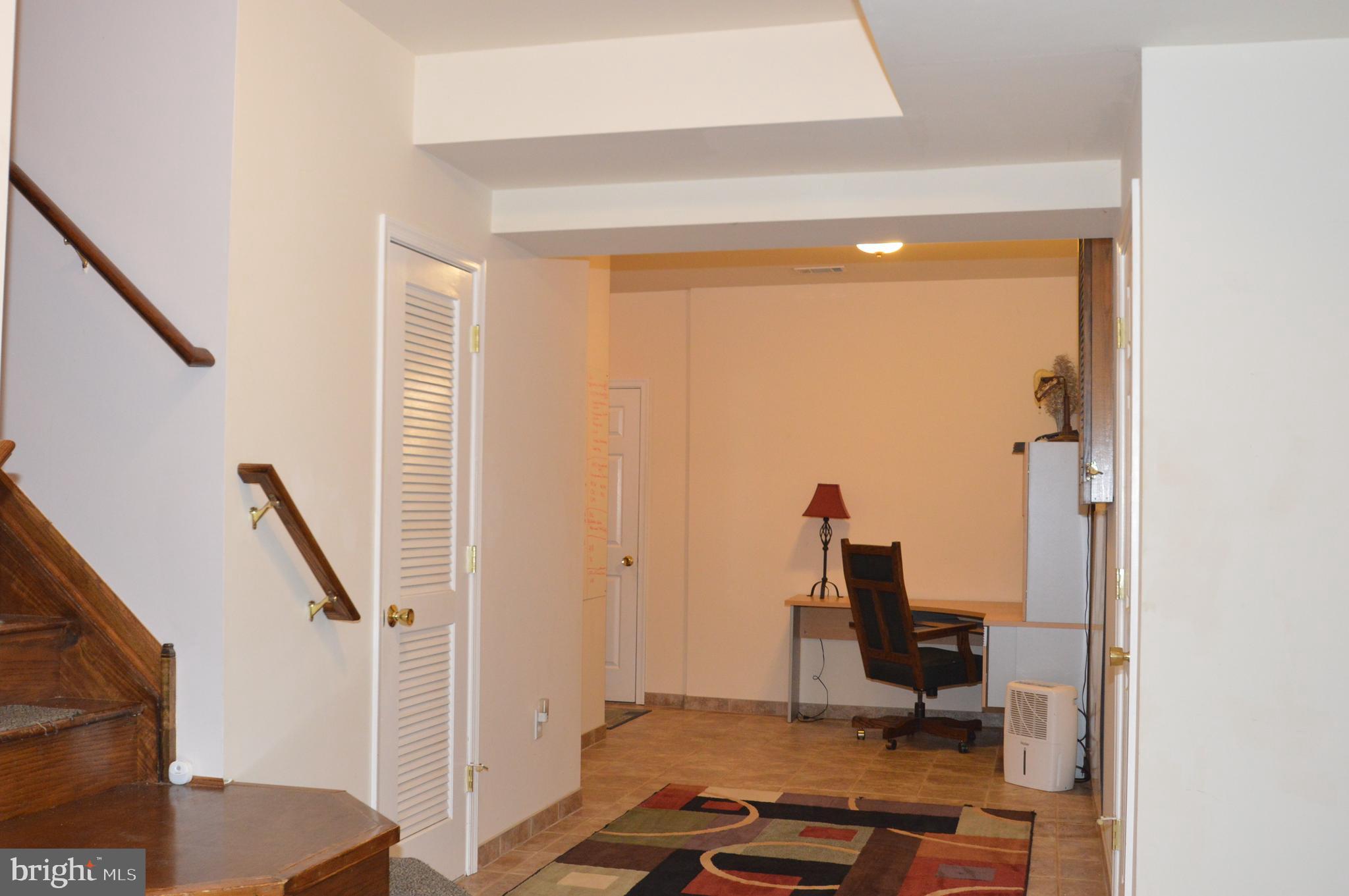 WILLOW SPRINGS - Residential Lease